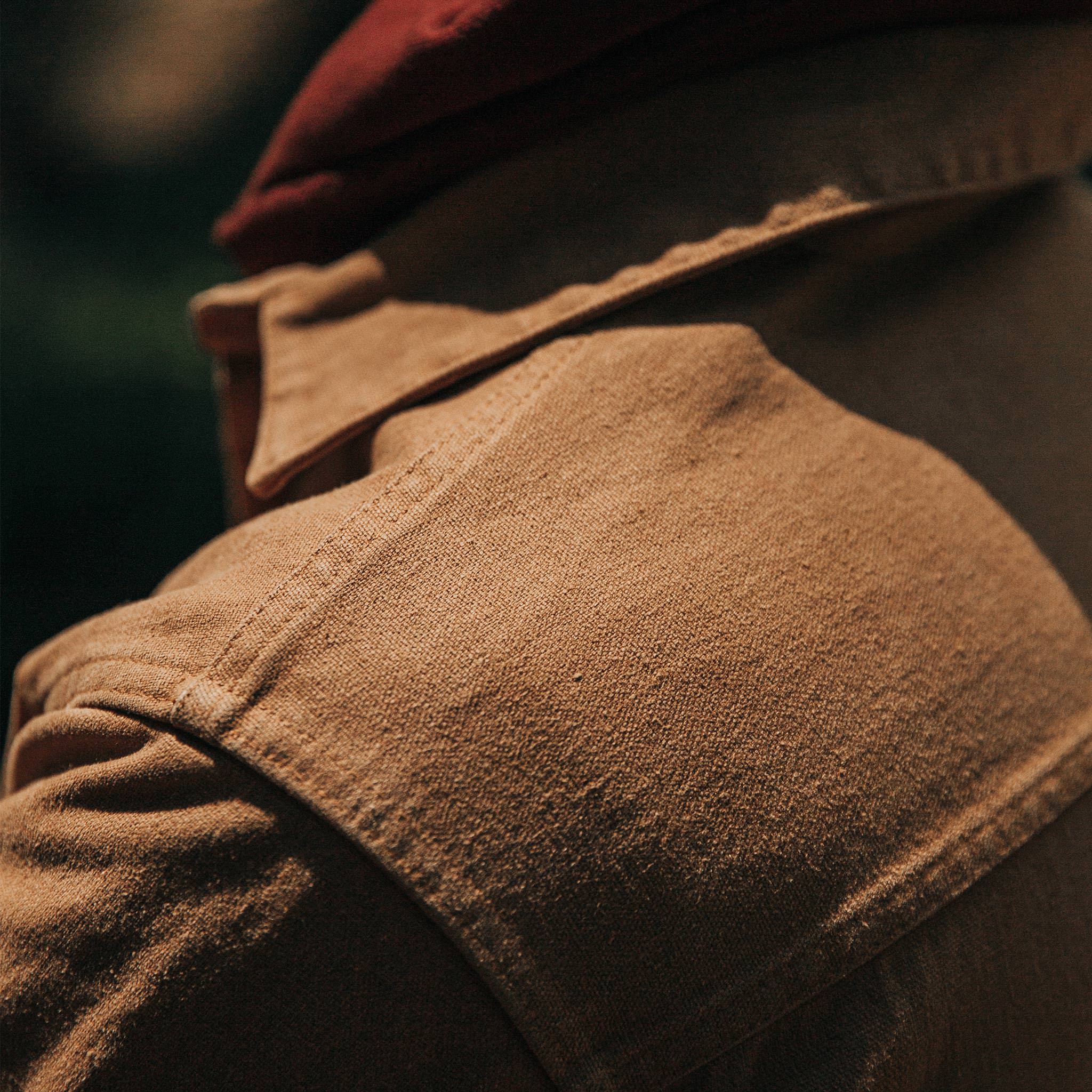 The Shop Shirt in Tobacco Boss Duck