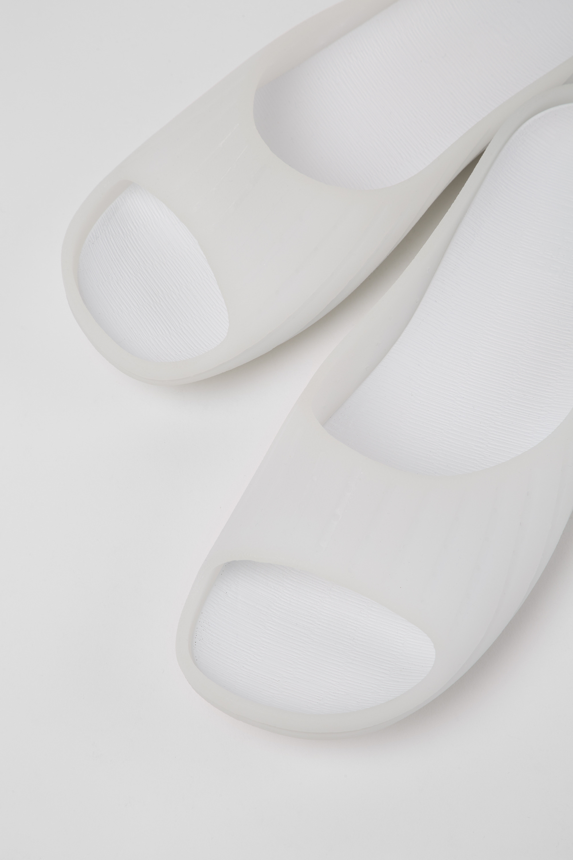 Wabi - White monomaterial sandals for women