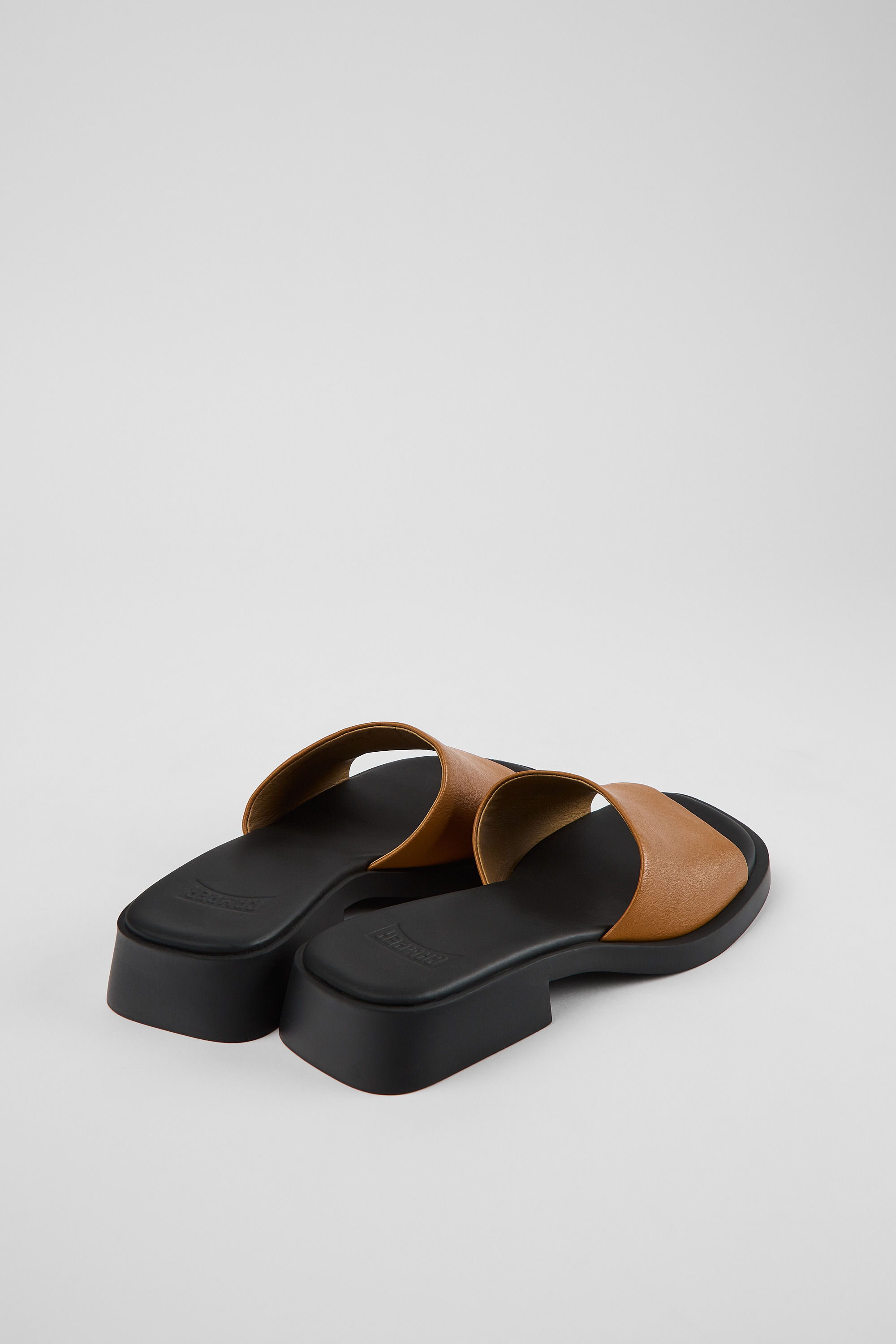 Dana - Brown leather sandals for women