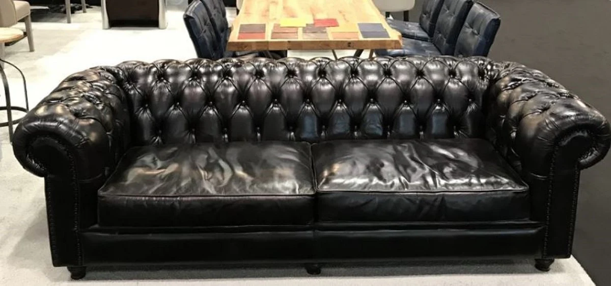 Casa Padrino sof¨¢ de cuero Chesterfield de lujo negro 240 x 100 x A. 80 cm - Sof¨¢ de sal¨®n de cuero genuino - Muebles de sal¨®n - Muebles Chesterfield - Muebles de lujo - Interiores de lujo
