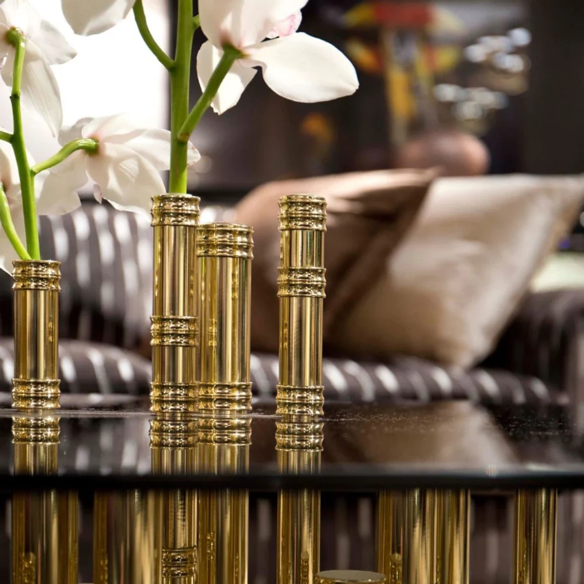 Casa Padrino mesa de centro de dise?o de lujo bamb¨² oro 180 x 80 x A. 57 cm - Mesa de sal¨®n con tapa de vidrio ovalada - Muebles de Sal¨®n - Muebles de Hotel - Calidad de Lujo