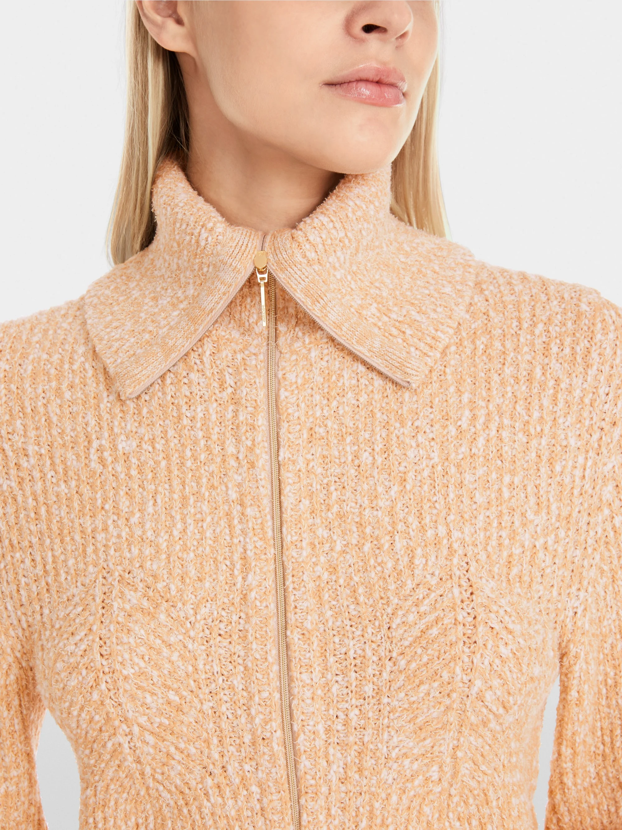 Marc-Cain Fluffy cardigan: knitted in Germany