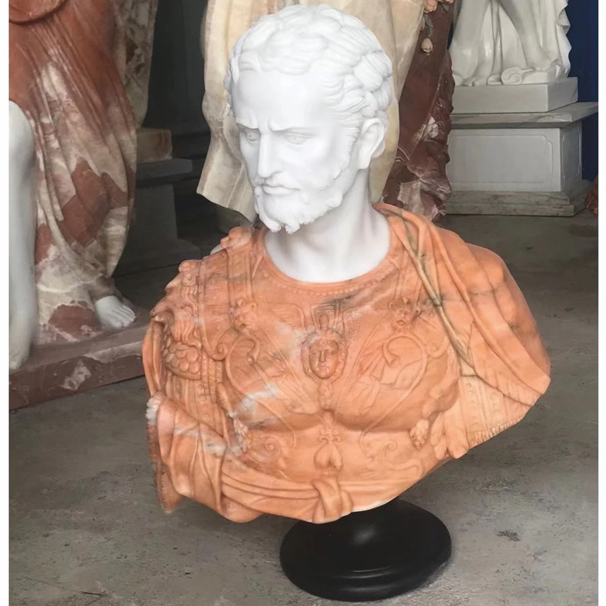 Casa Padrino busto de m¨¢rmol de estilo antiguo de lujo romano blanco / naranja / negro A. 80 cm