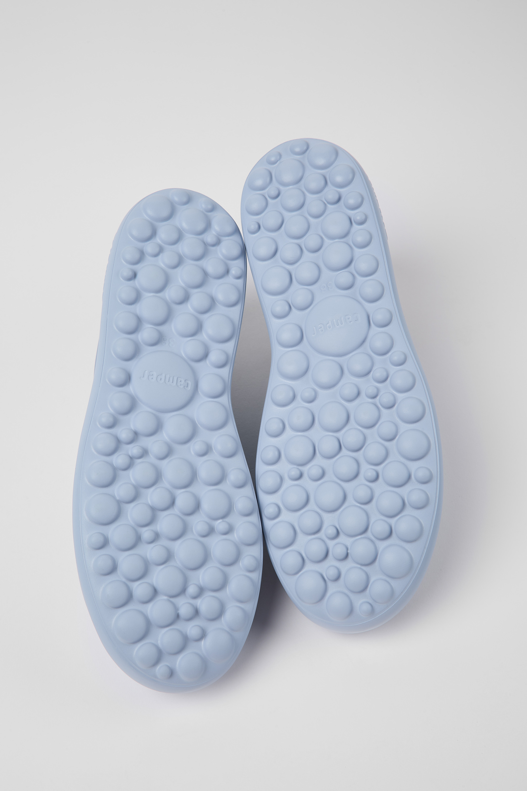 Pelotas XLite - Blue leather sneakers for women