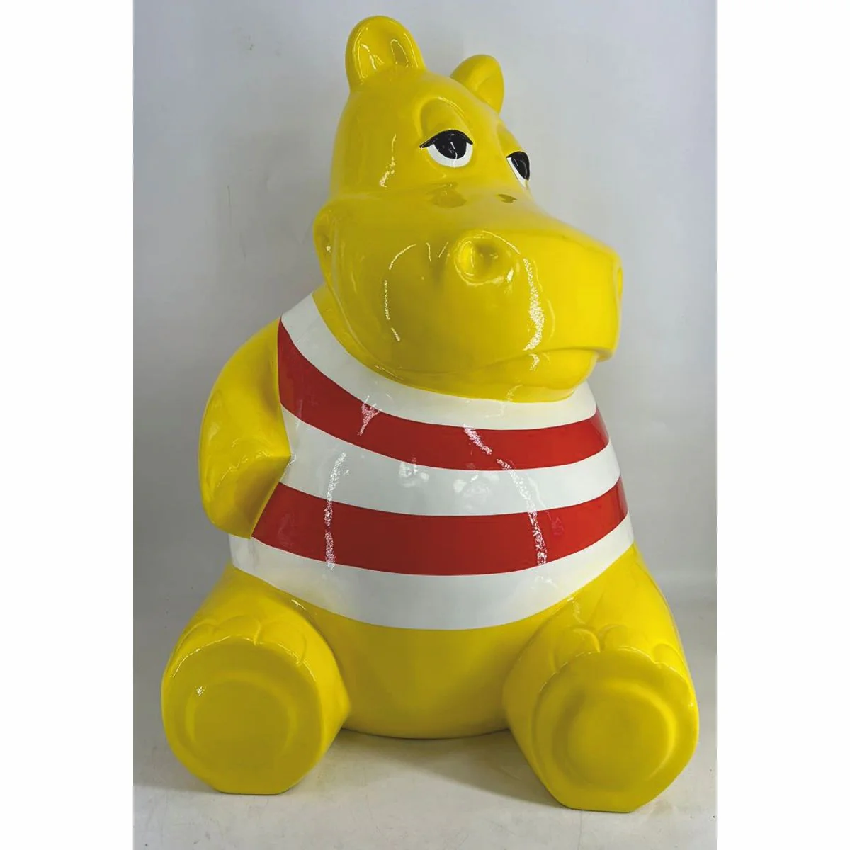 Casa Padrino escultura decorativa XXL hipop¨®tamo amarillo / blanco / rojo A. 100 cm