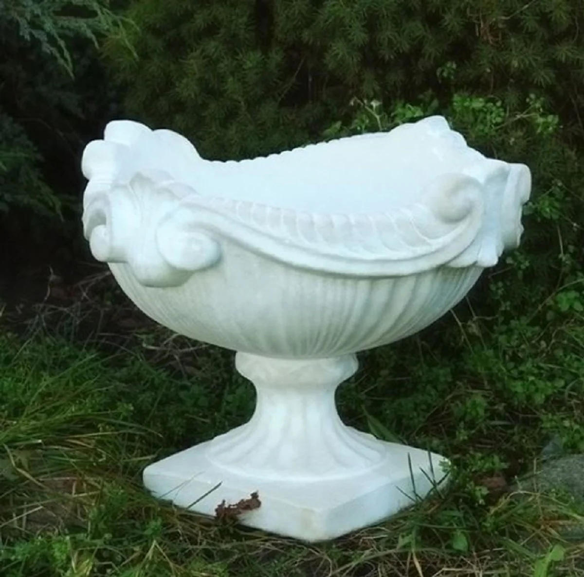 Casa Padrino maceta barroco blanco Ø 46 x A. 33 cm - Macetero redondo de estilo barroco - Decoración Barroca de Jardines y Terrazas