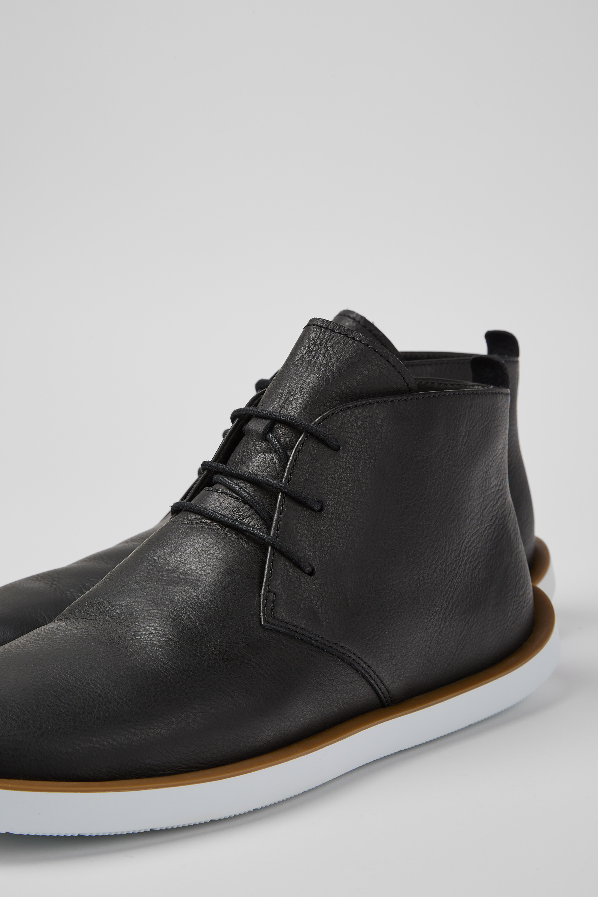 Wagon - Black leather men's shoes