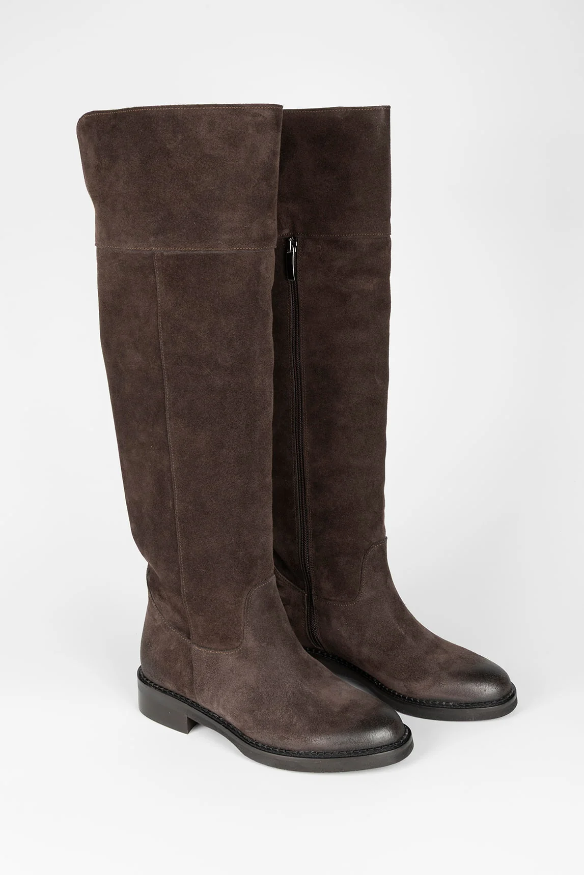 Rivera-spain Bota Lesina