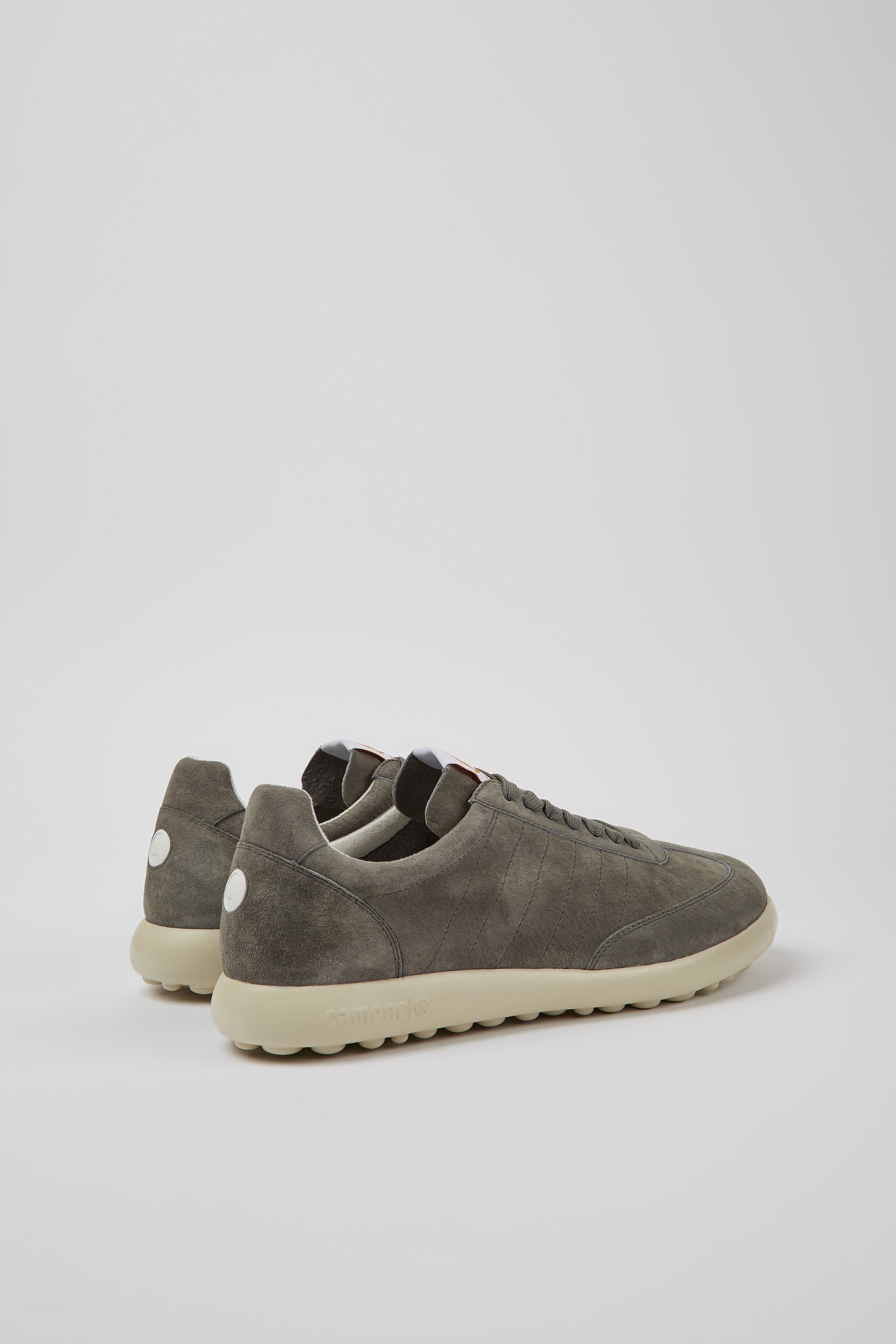 Pelotas XLite - Grey nubuck sneakers for men