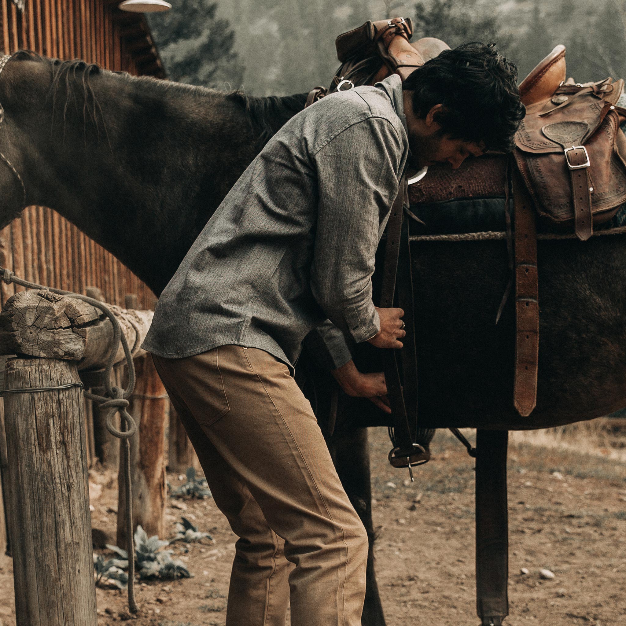 The Mechanic Shirt in Slate Herringbone