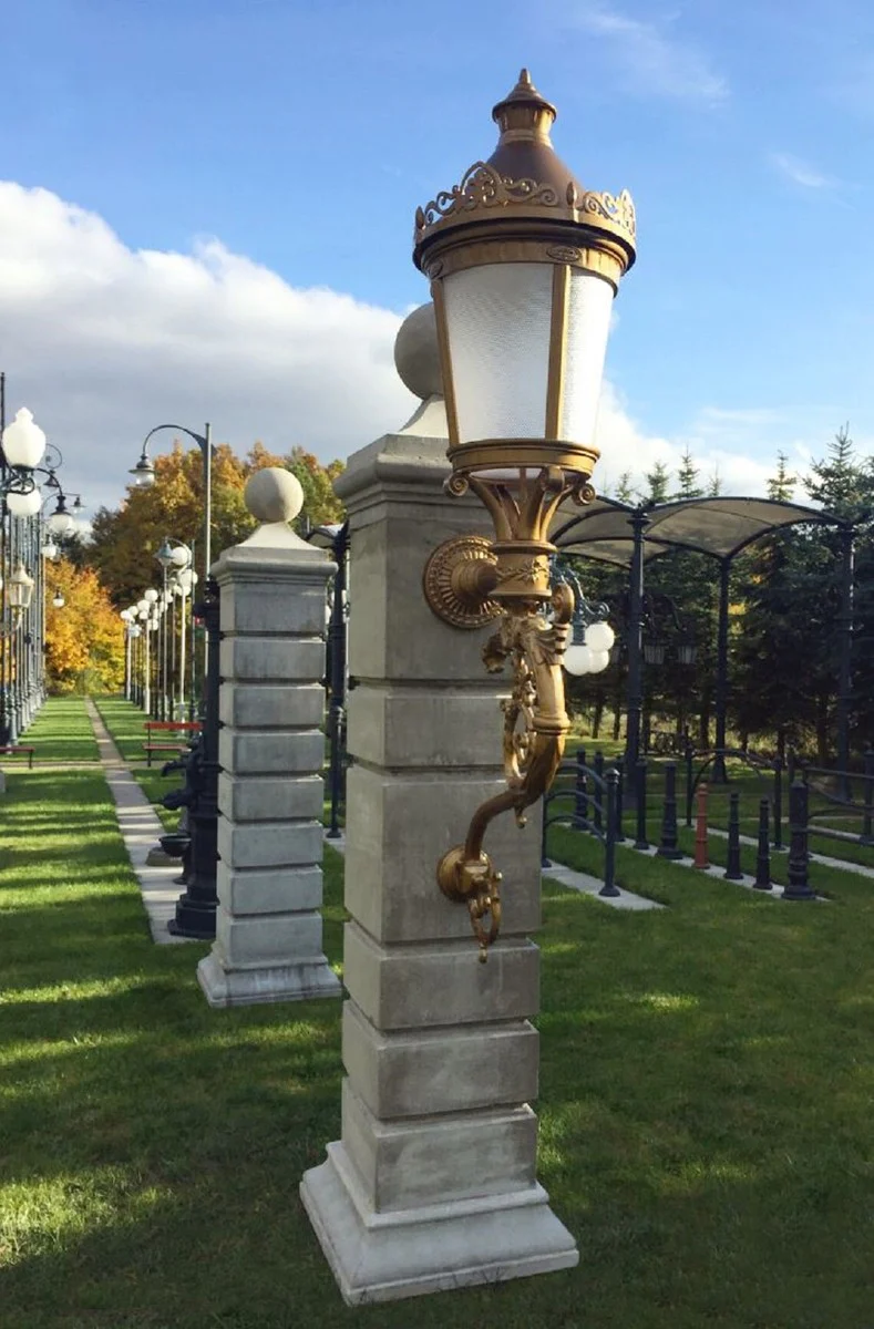 Casa Padrino l¨¢mpara de pared de exteriores barroco oro / vidrio esmerilado A. 237 cm - Enorme l¨¢mpara de exterior de jard¨ªn