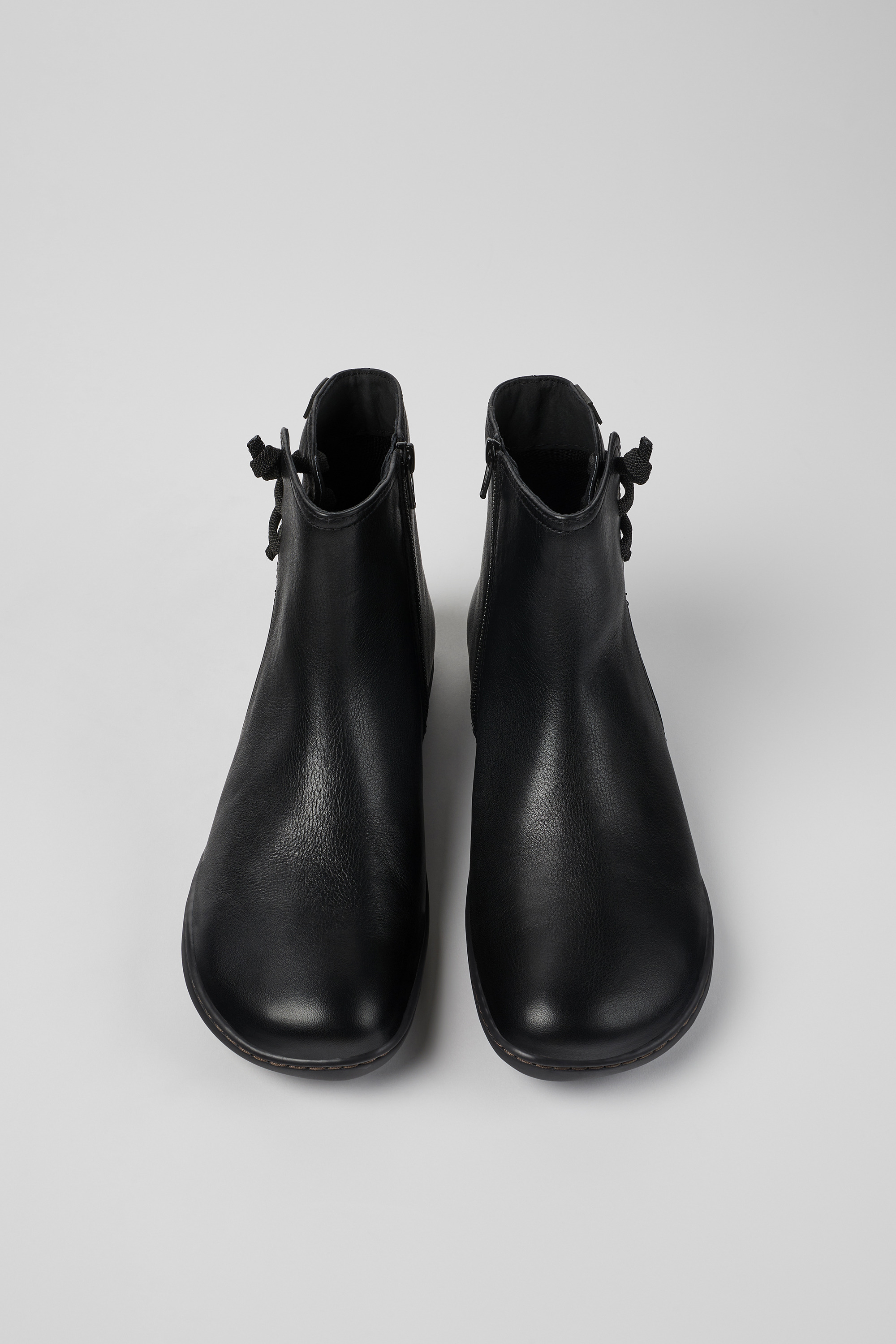 Peu - Black leather ankle boots for women