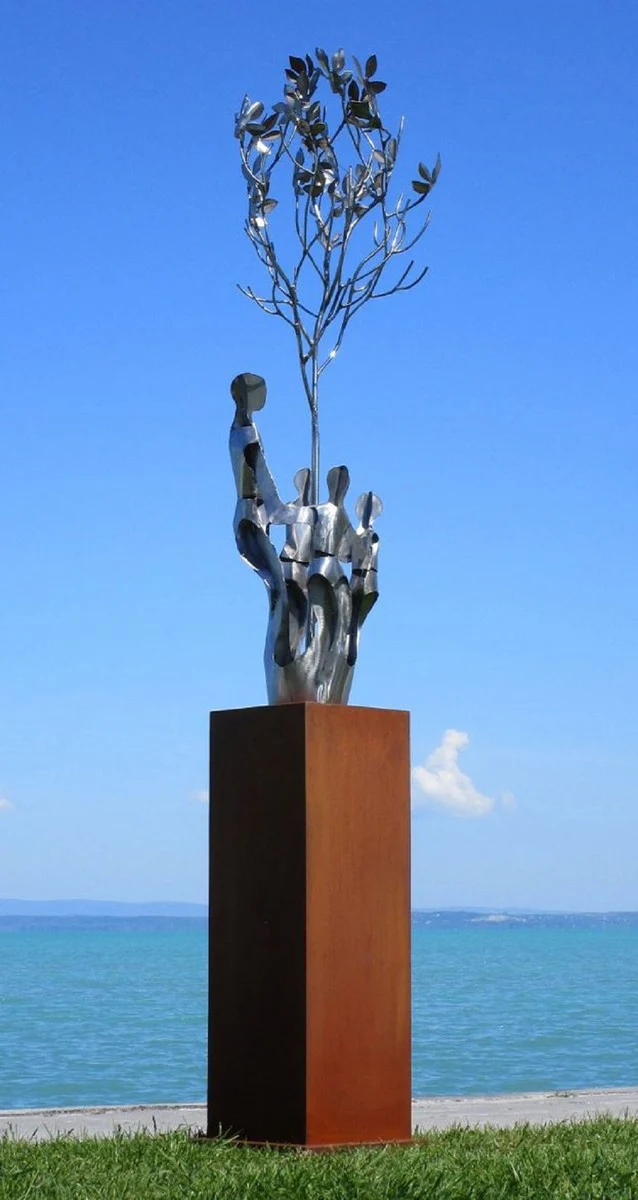 Casa Padrino escultura de metal de decoraci¨®n de jard¨ªn XXL amigos en ¨¢rbol sobre columna plata / ¨®xido A. 260 cm