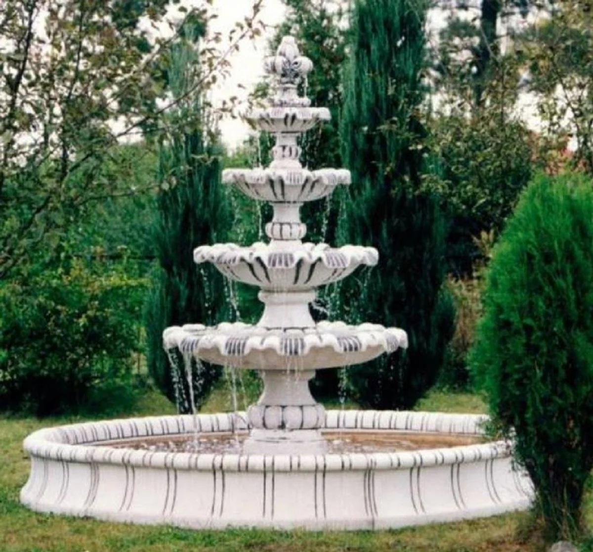 Casa Padrino fuente de decoración de jardín barroco blanco / gris Ø 280 x A. 160 cm - Magnífica fuente de jardín barroco - Fuente con borde - Accesorios de decoración terrazas y jardines barrocos