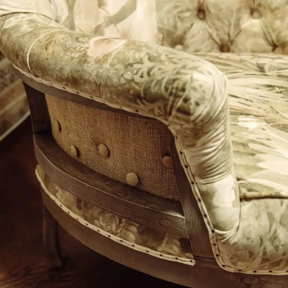 Casa Padrino sill¨®n de terciopelo barroco de lujo multicolor - Sill¨®n de sal¨®n de estilo barroco hecho a mano - Muebles de sal¨®n de lujo en estilo barroco - Muebles barrocos - Noble y Magn¨ªfico