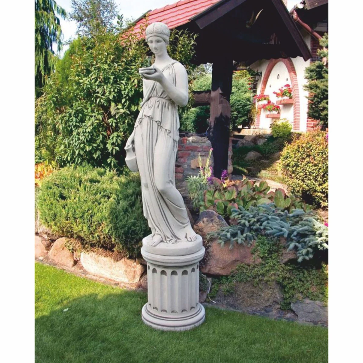Casa Padrino escultura de jard¨ªn Art Nouveau mujer sobre columna gris A. 224 cm