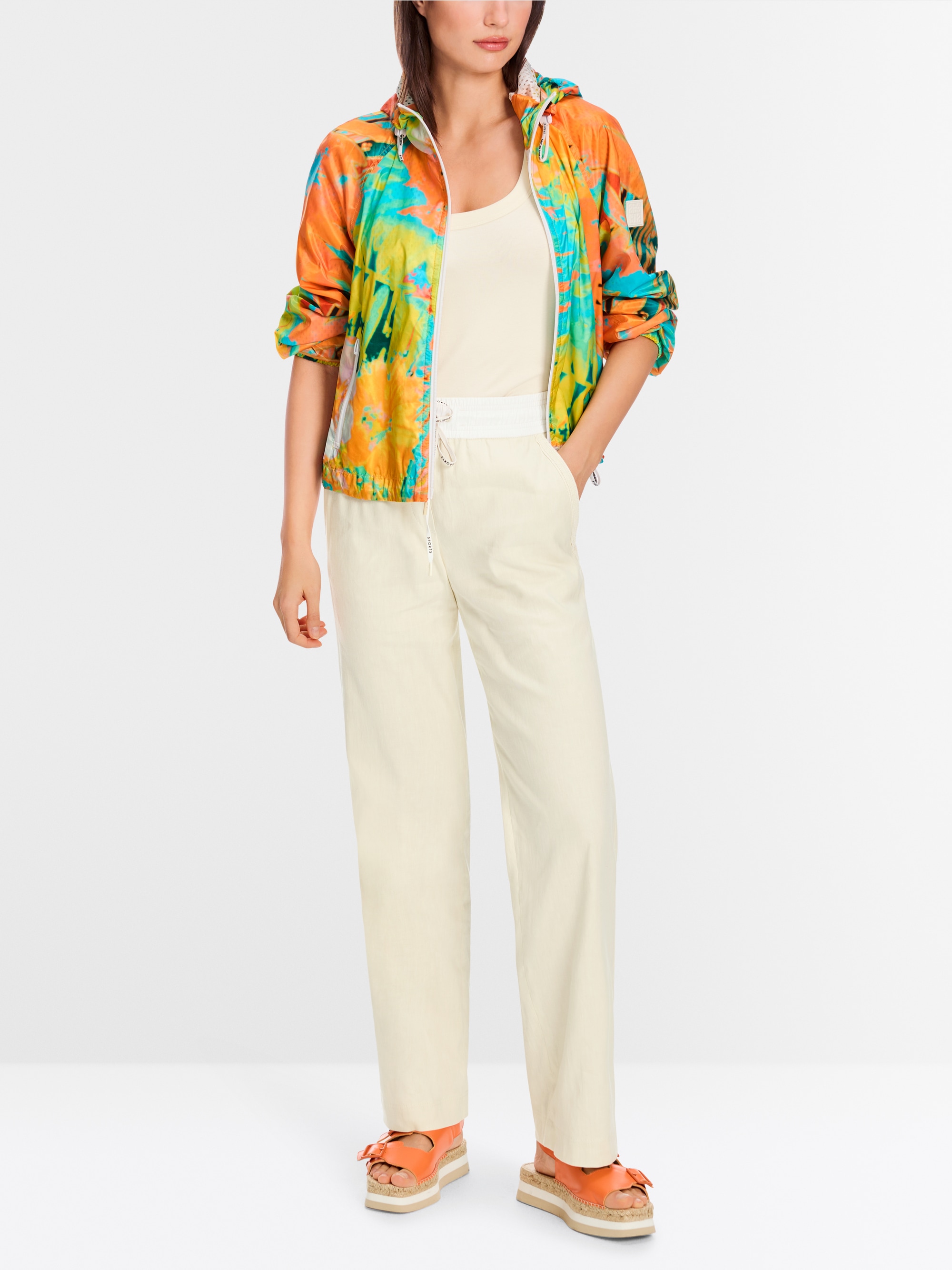 Marc-Cain Rethink Together outdoor jacket to go