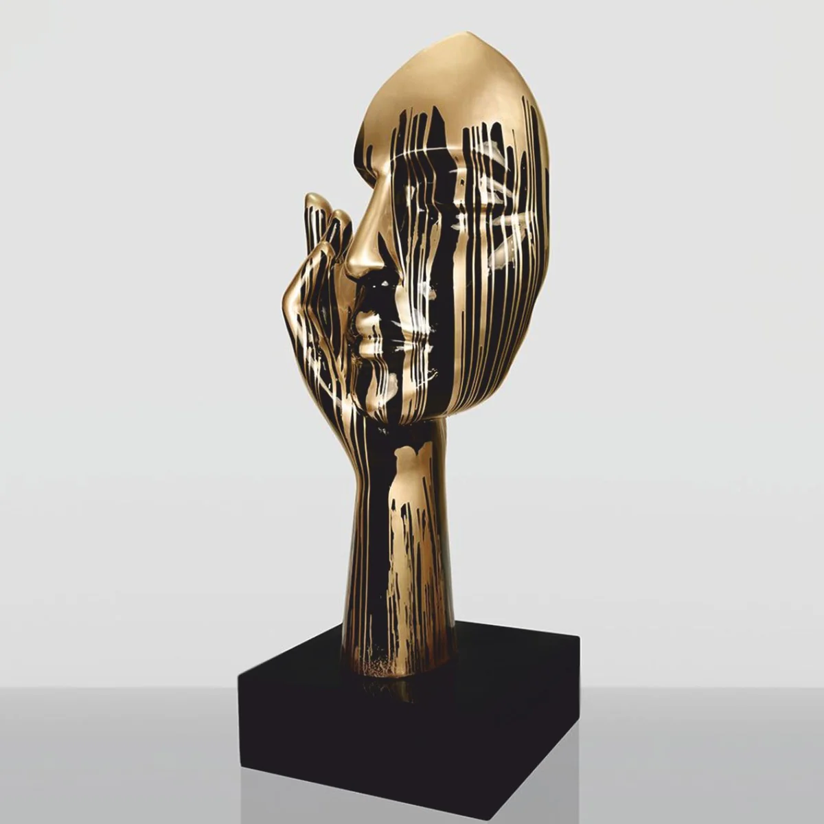 Casa Padrino escultura decorativa XXL negro / oro A. 190 cm - Figura decorativa grande
