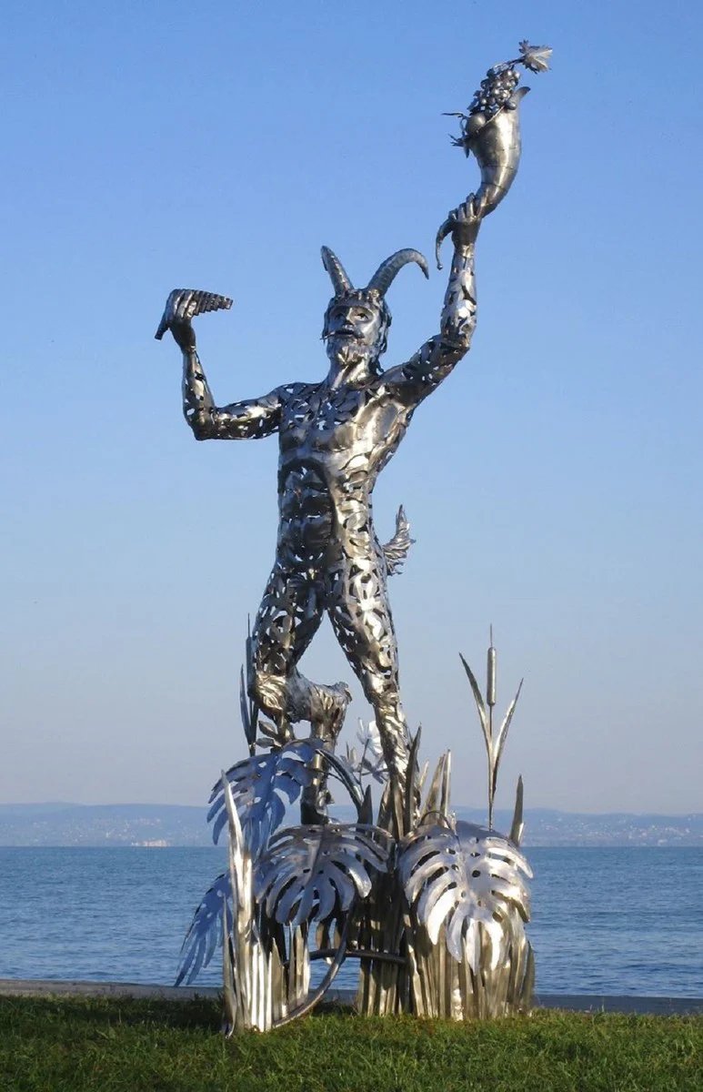 Casa Padrino escultura decorativa de lujo Pan plata 125 x 126 x A. 295 cm - Enorme escultura de acero inoxidable - Figura decorativa de jard¨ªn enorme - Esculturas de jard¨ªn - Esculturas de metal