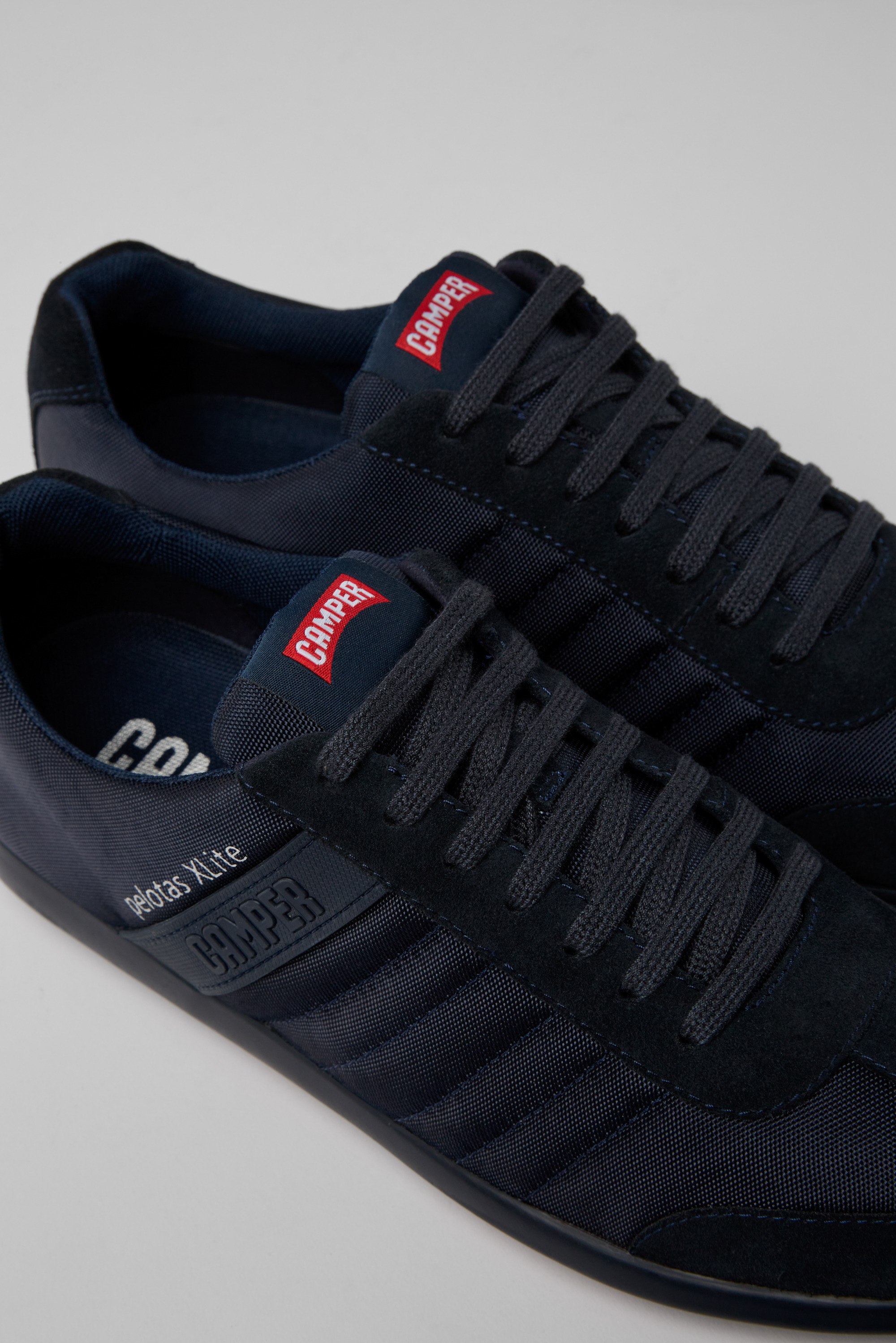 Pelotas XLite - Navy blue textile and nubuck shoes for men