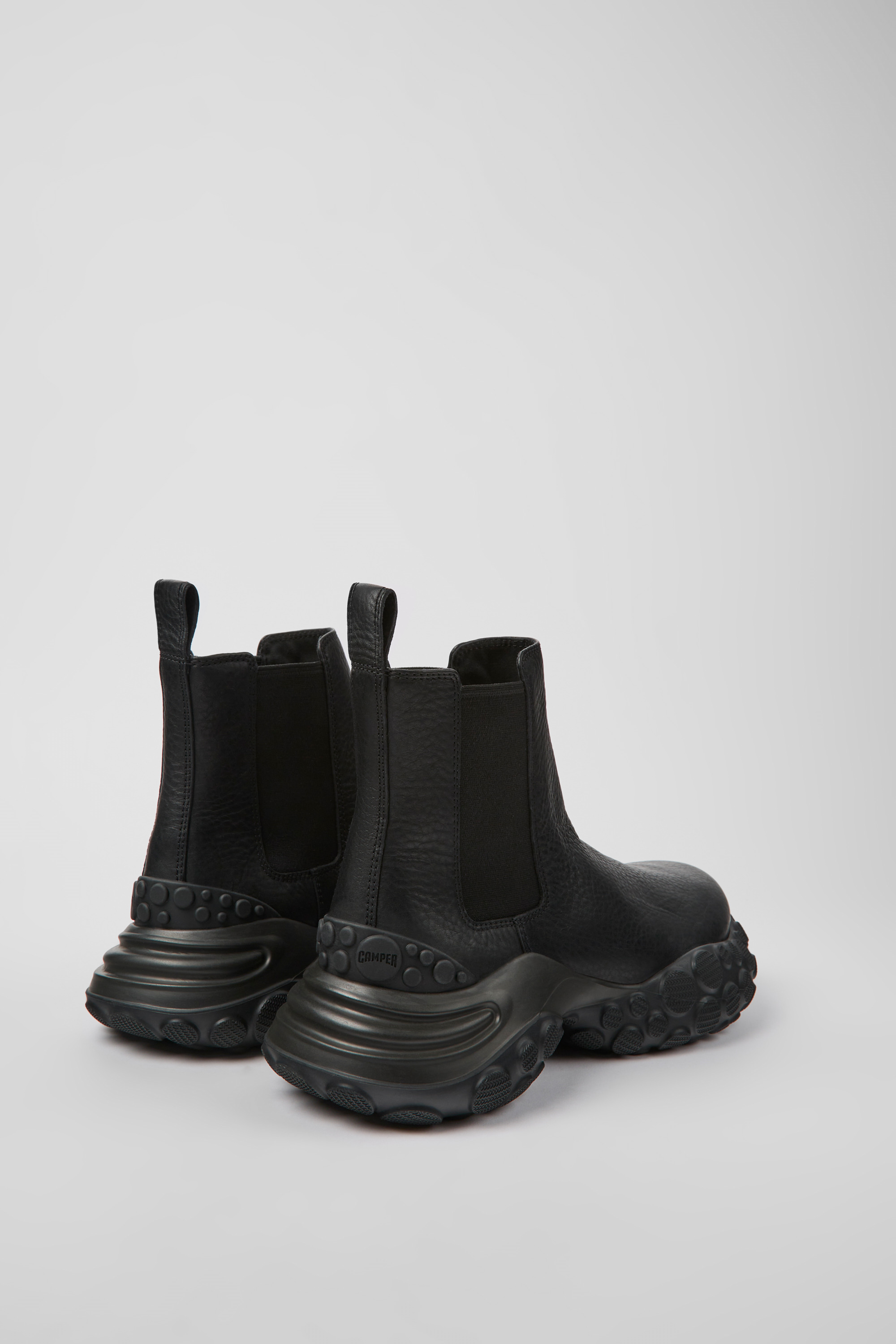 Pelotas Mars - Black responsibly raised leather ankle boots