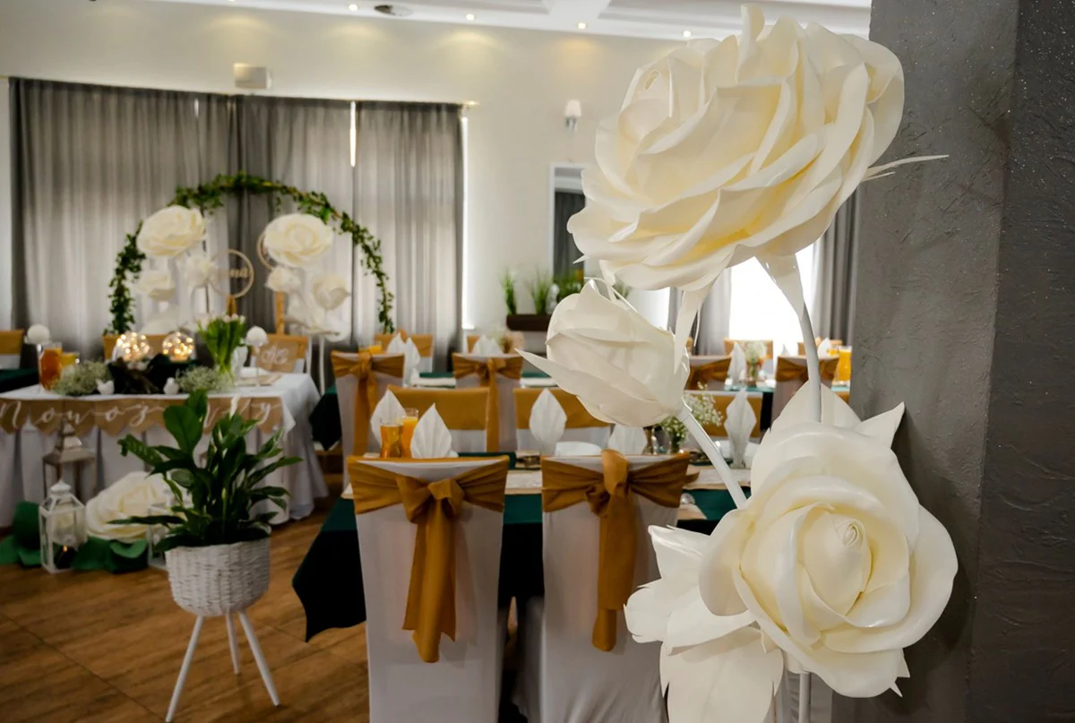 Casa Padrino conjunto de 6 rosas decorativas XXL de lujo blanco / crema Ø 55 x A. 180 cm - Accesorios decorativos para bodas