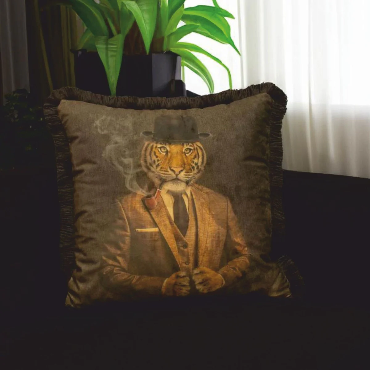 Casa Padrino coj¨ªn decorativo de lujo de terciopelo caballero tigre marr¨®n / negro 45 x 45 cm