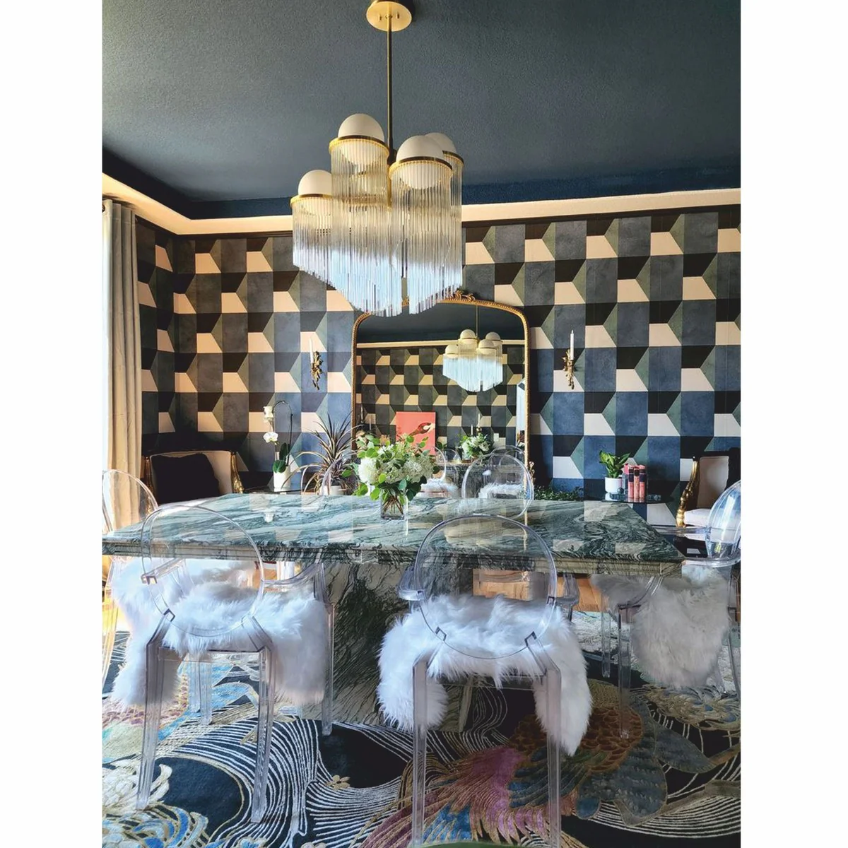 Casa Padrino l¨¢mpara de ara?a de lujo en lat¨®n antiguo / blanco ? 80 x A. 67,4 cm - Luxury Interior