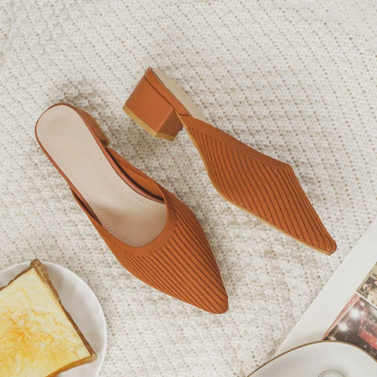 Pointed Toe Mules for Women Breathable Knit Slip-on Flat Shoes