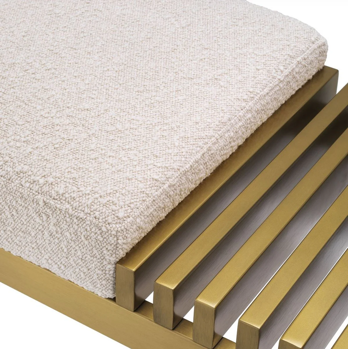 Casa Padrino banco de lujo crema / lat¨®n 140 x 44 x A. 45 cm - Banco acolchado de acero inoxidable - Muebles de Sala de Estar - Muebles de Hotel - Colecci¨®n de Lujo