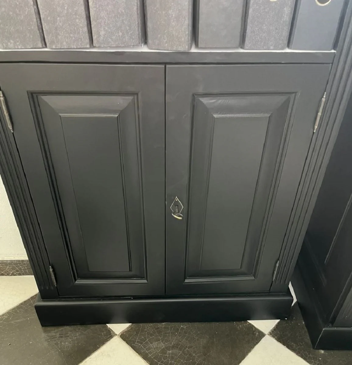 Casa Padrino armario de libros de estilo campestre negro / blanco A. 280 cm - Muebles de estilo campestre