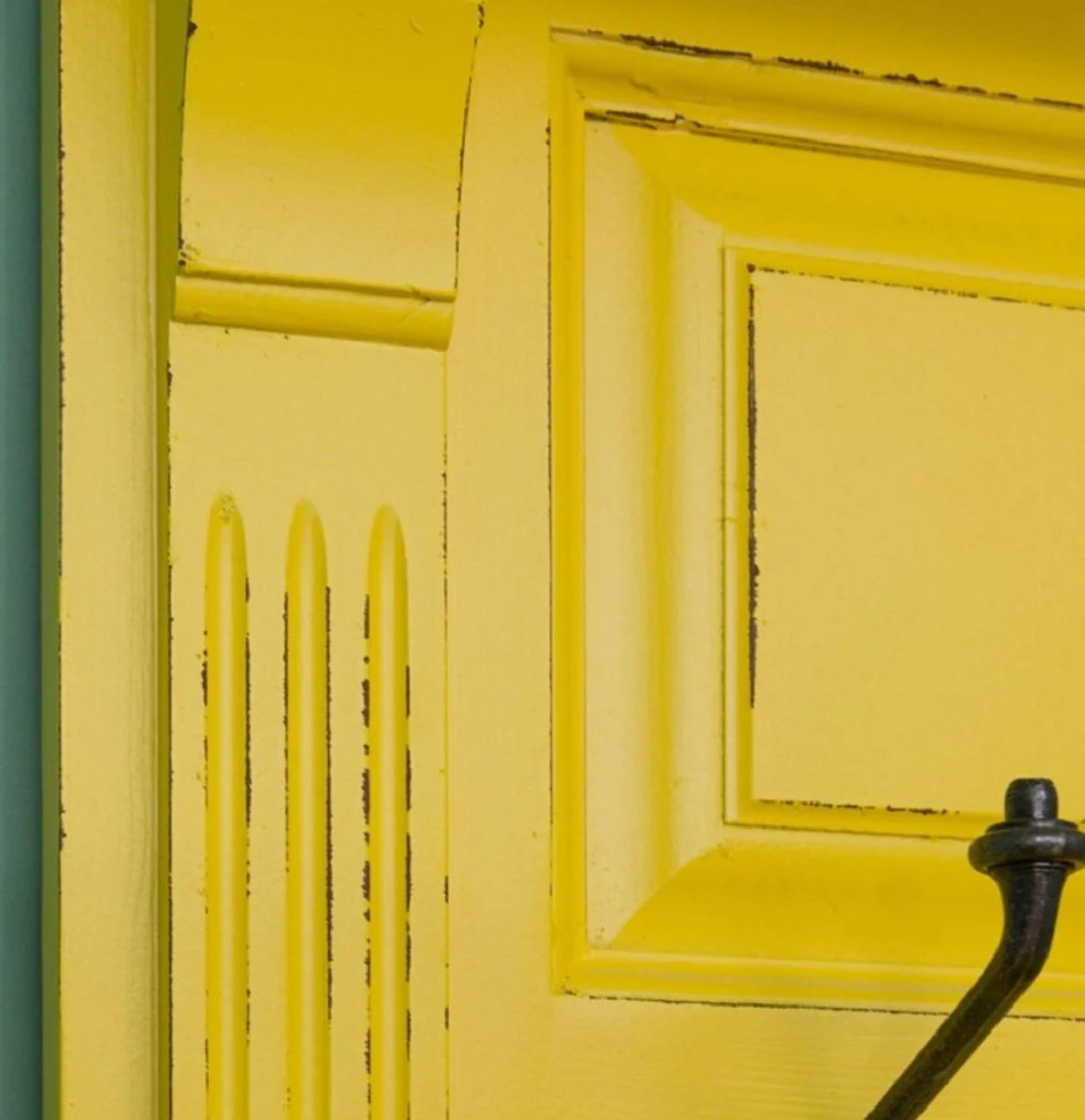 Casa Padrino armario de estilo campestre amarillo antiguo 180 x 41 x H. 210 cm - Armario de Madera Maciza con Espejo - Muebles de Estilo Campestre