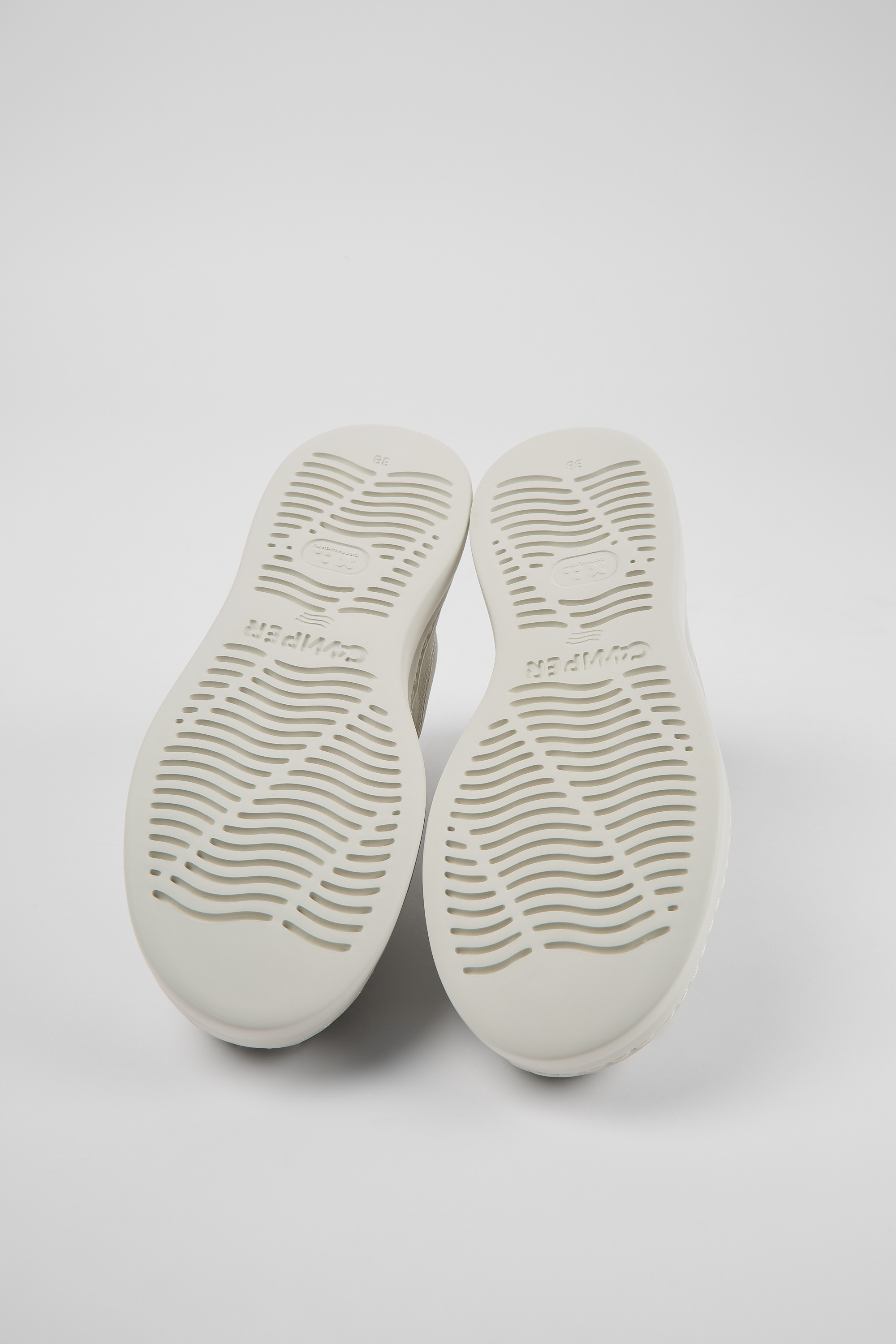 Runner Up - White non-dyed leather sneakers for women