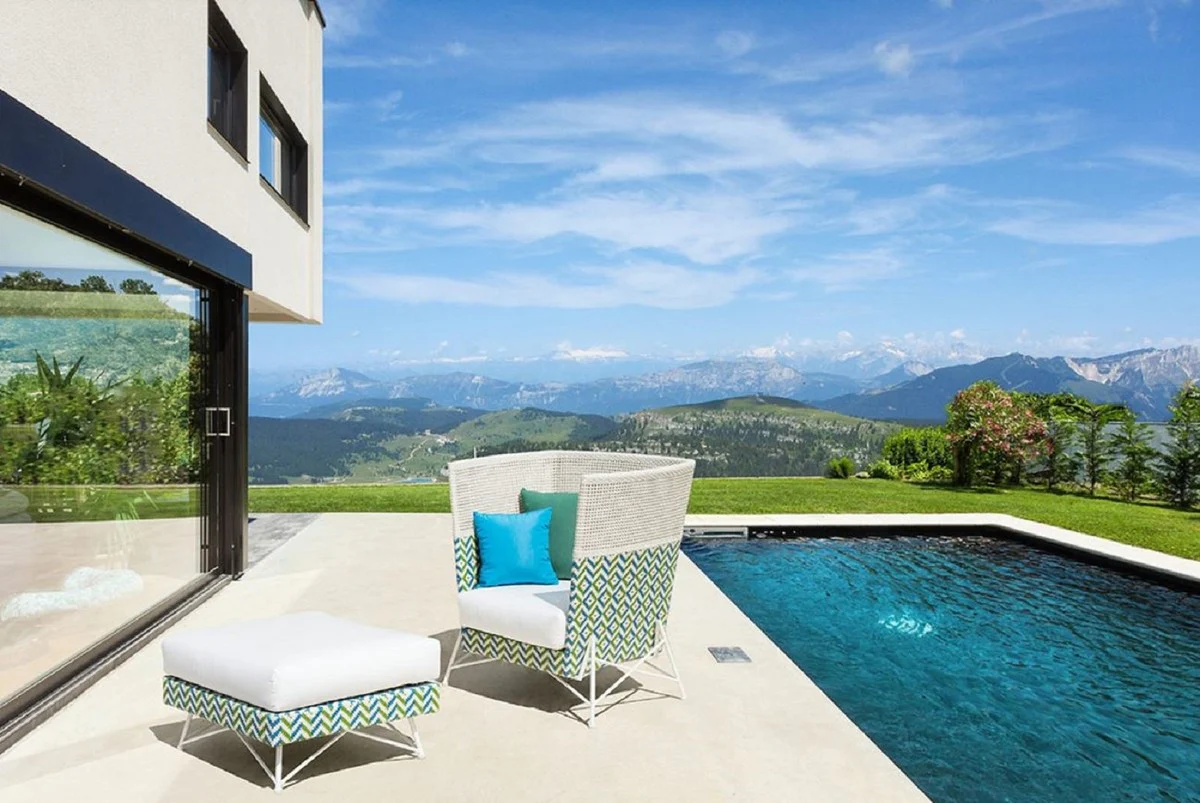 Casa Padrino sillón de jardín de lujo blanco / azul / verde 98 x 85 x A. 104 cm - Sillón de respaldo alto resistente a la intemperie tejido a mano - Muebles de Jardín y Terraza