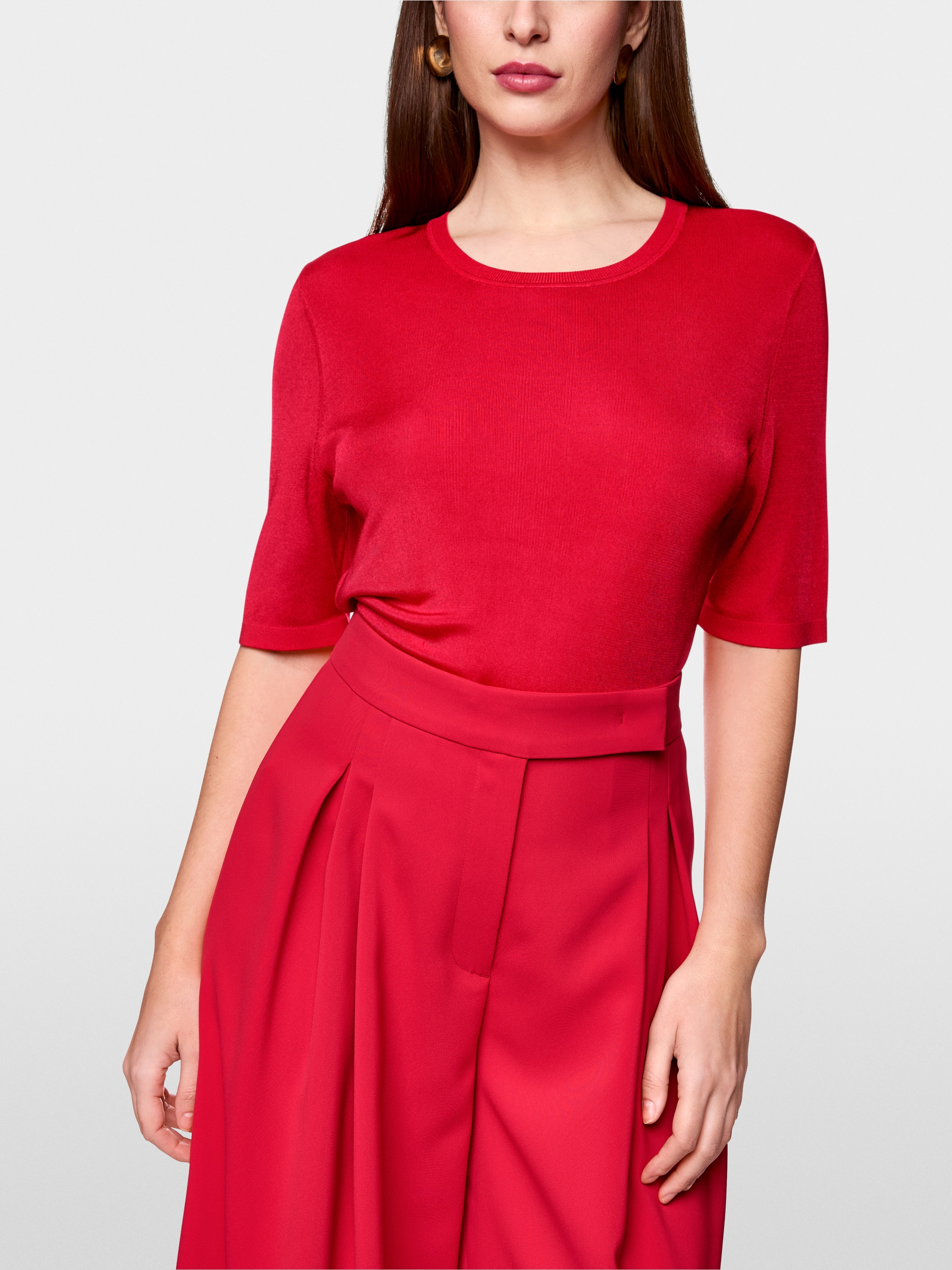 Marc-Cain Short jumper with round neckline