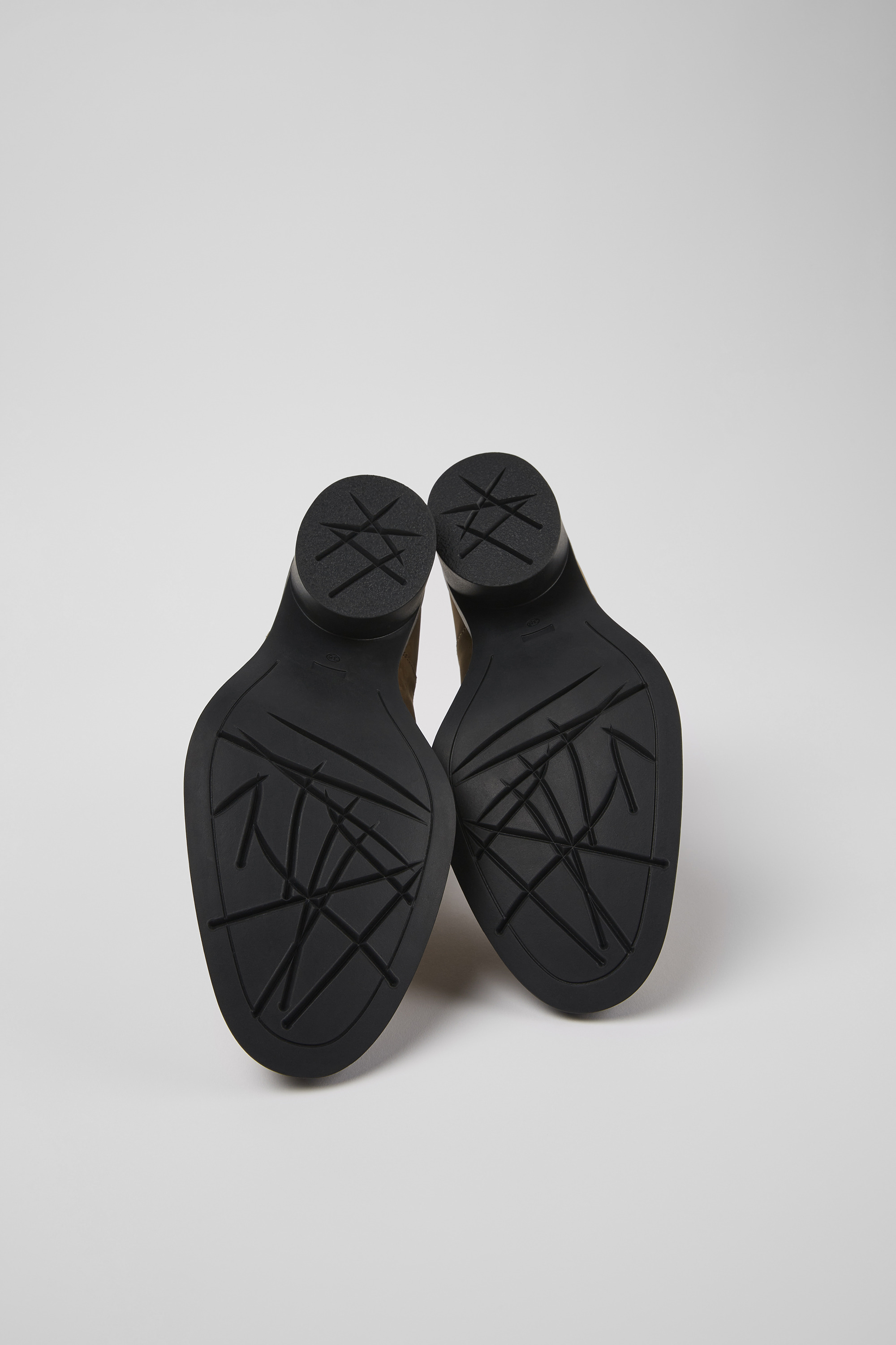 Bonnie - Brown nubuck ankle boots for women