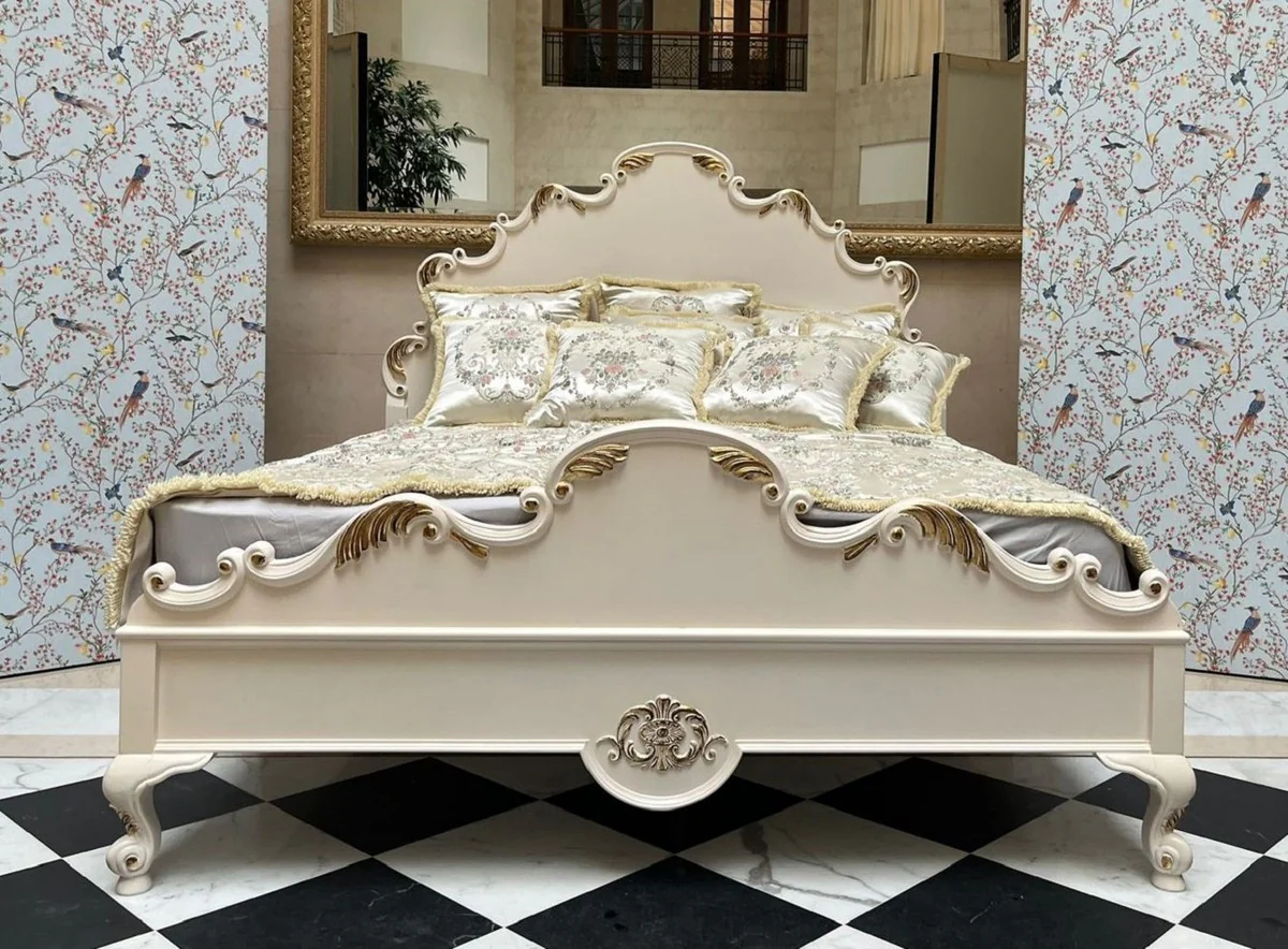 Pomp??s by Casa Padrino cama de matrimonio barroco de lujo Provenza crema / oro - dise?ada por Harald Gl??ckler