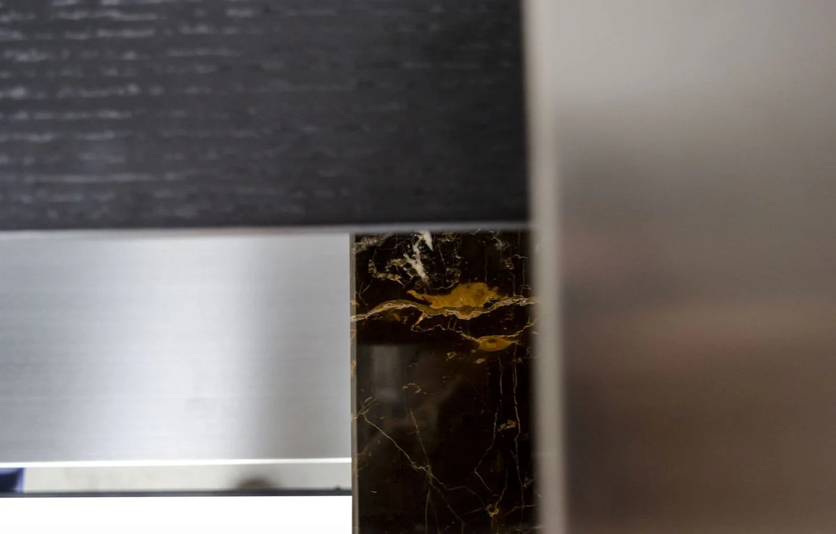 Casa Padrino mueble de sala de estar de lujo negro 110 x 45 x H. 100,5 cm - armario de dise?o