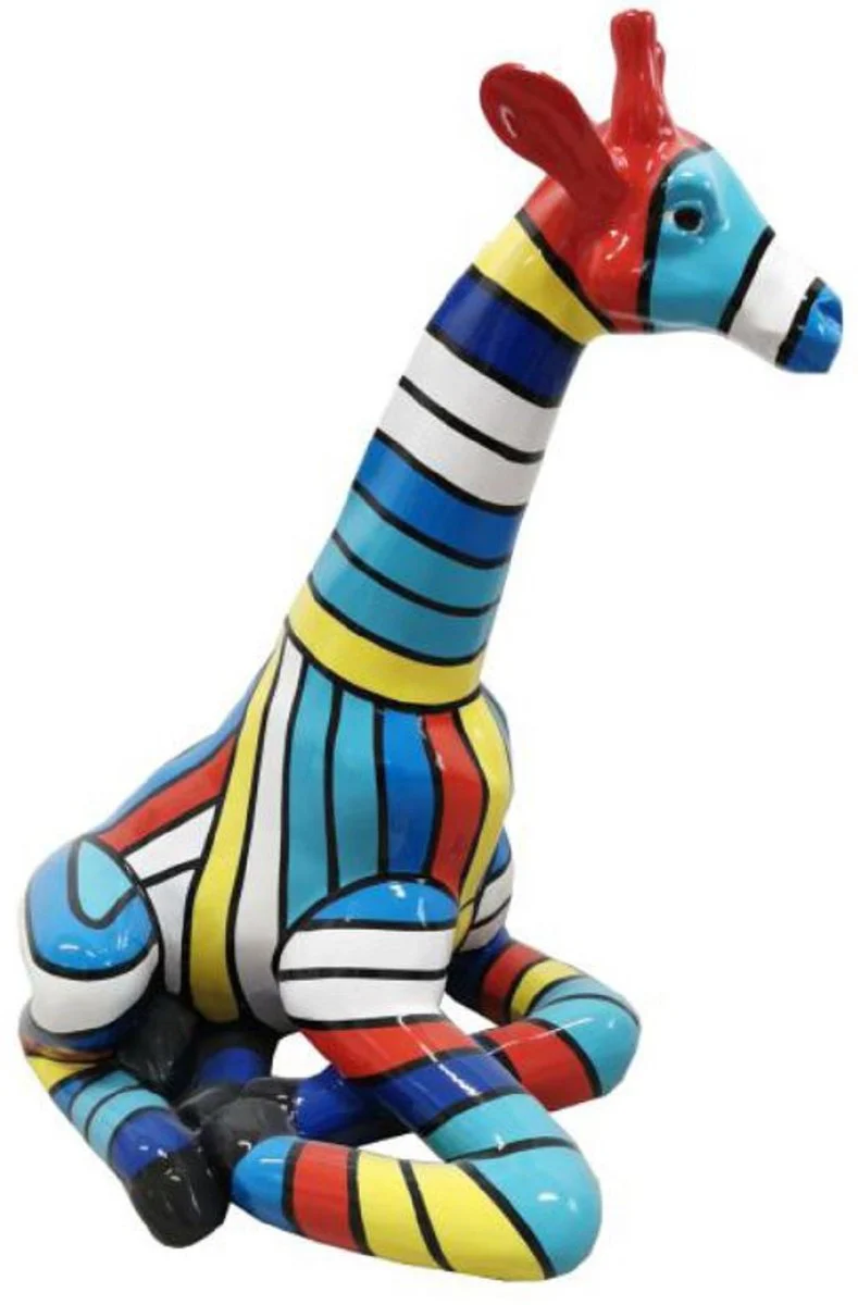 Casa Padrino escultura decorativa de diseño jirafa sentada con rayas multicolor A. 80 cm - Figura decorativa resistente a la intemperie - Decoración Salón Jardín Terraza