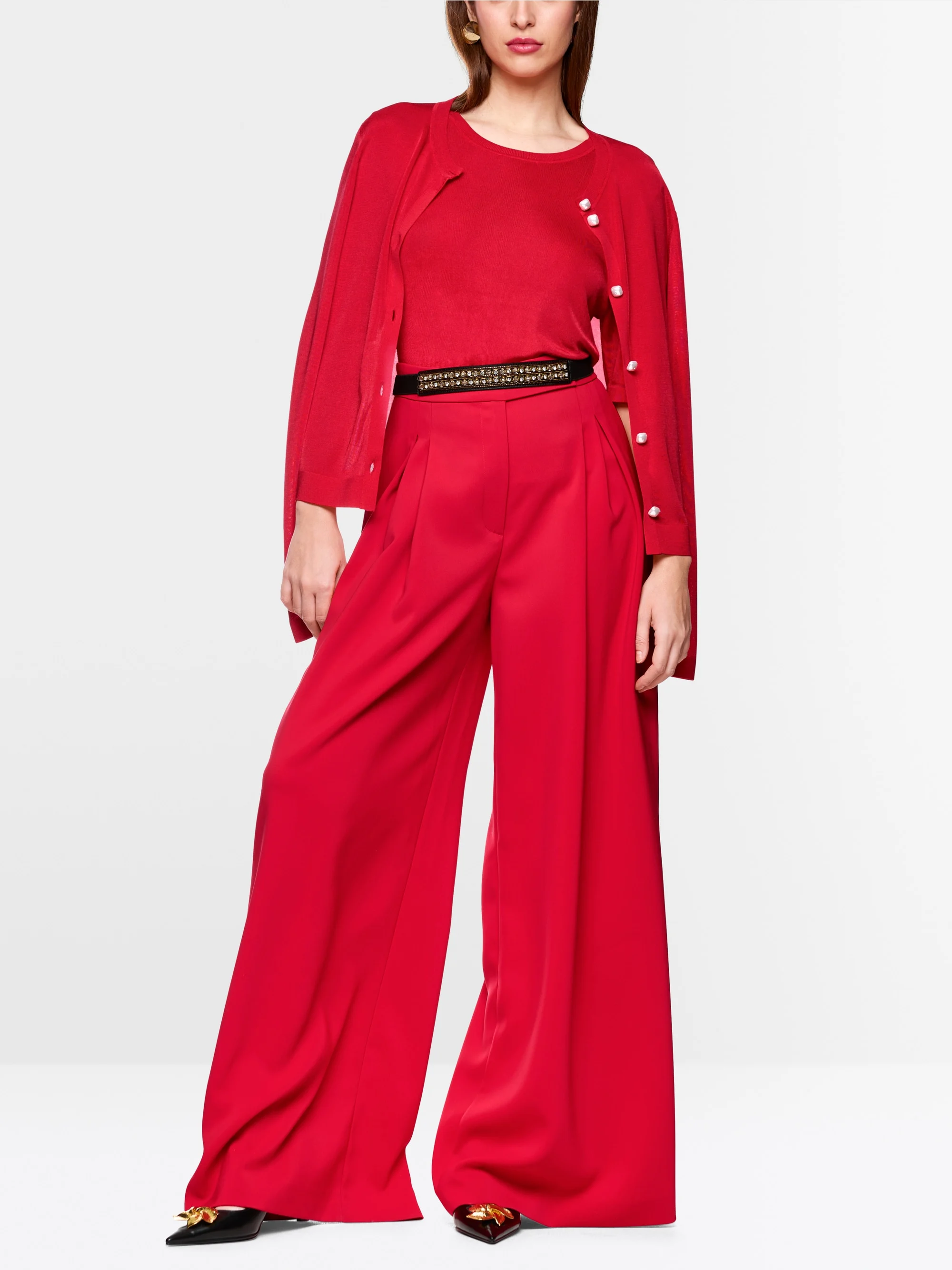 Marc-Cain Short jumper with round neckline