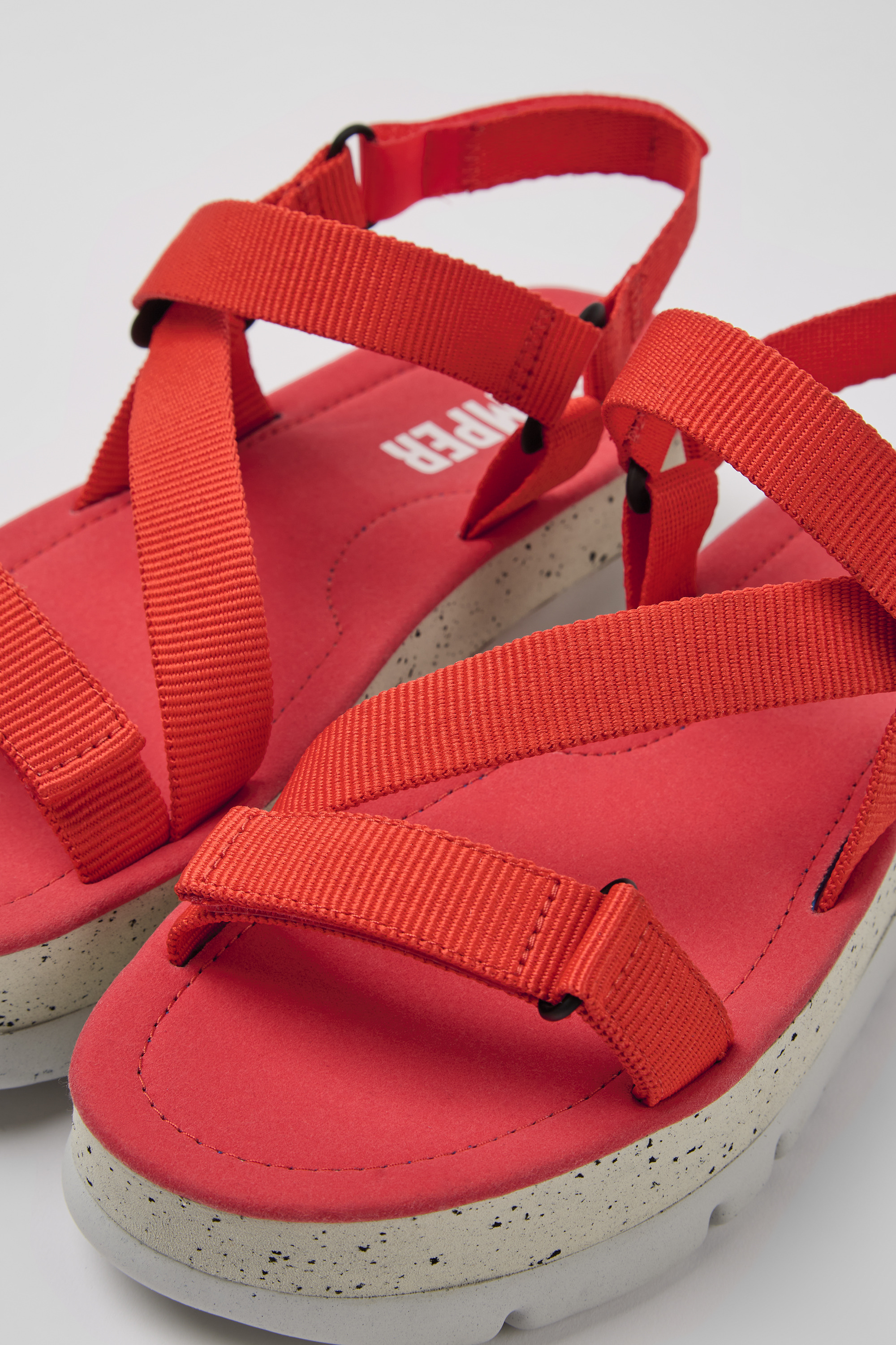 Oruga Up - Red recycled PET sandals for women