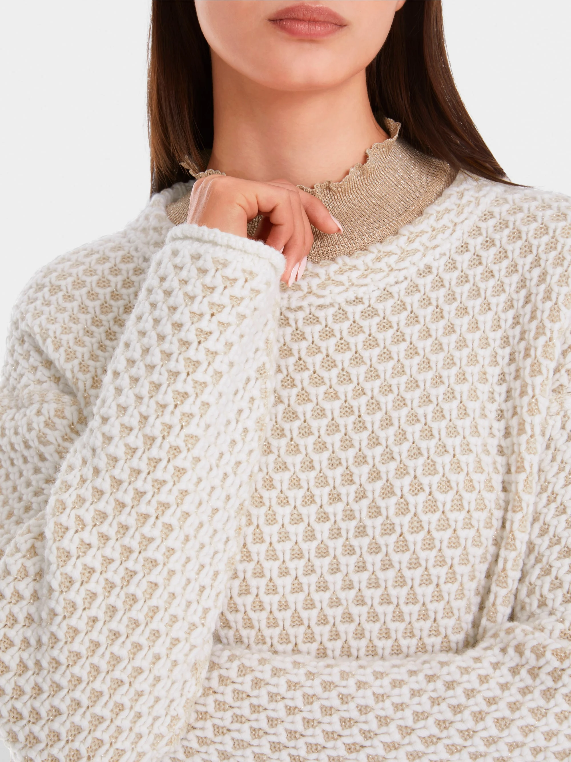 Marc-Cain Knitted in Germany elegant jumper