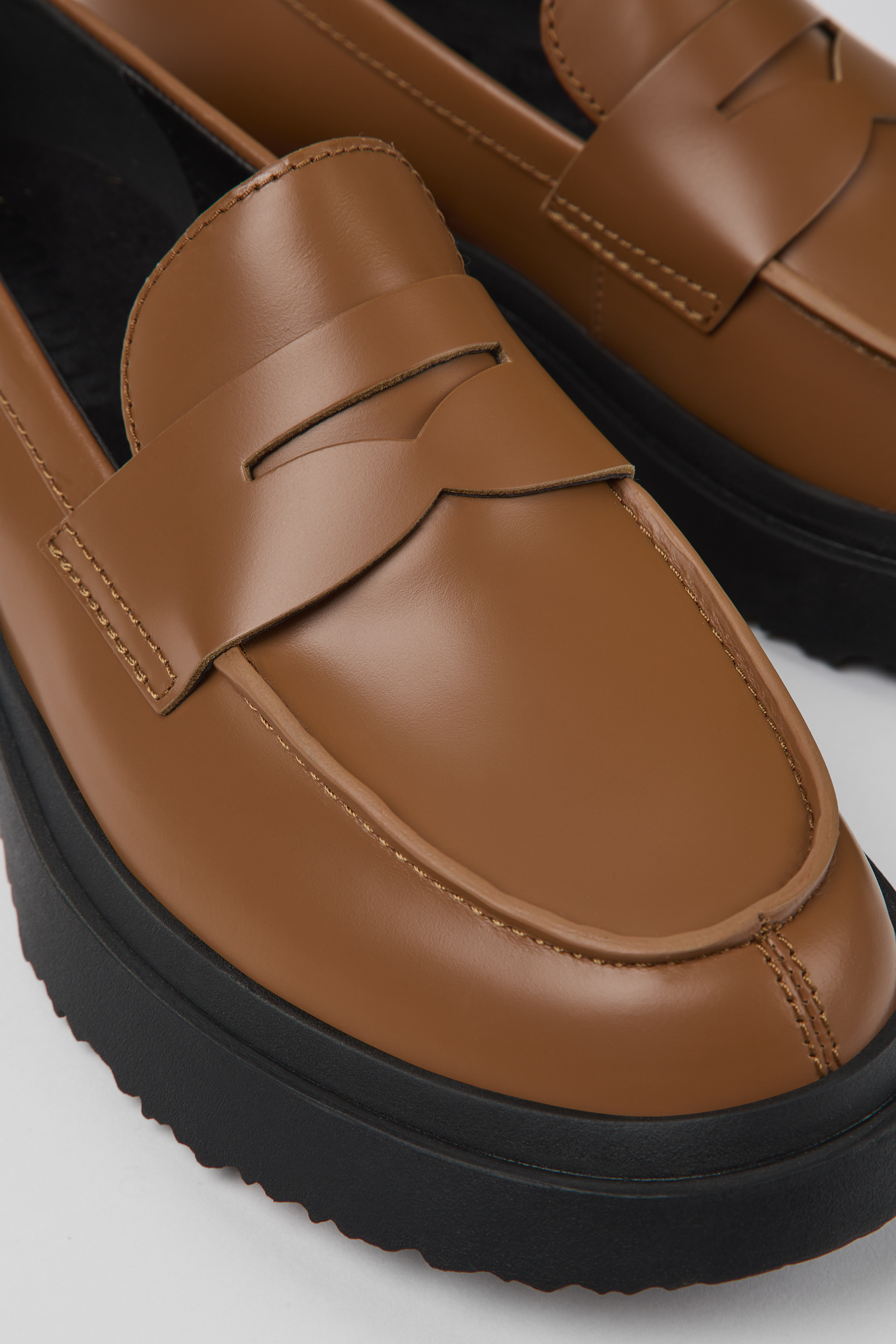Walden - Brown leather loafers for women