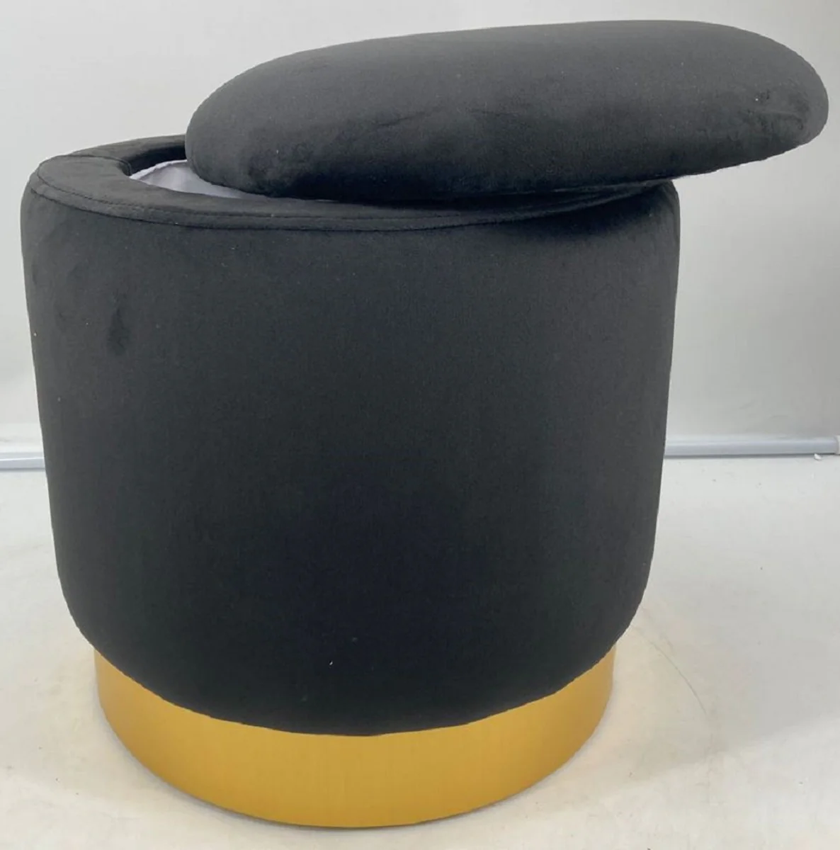 Casa Padrino taburete de lujo gris / oro ? 41 x A. 43 cm - Taburete redondo de terciopelo con tapa y espacio de almacenamiento - Muebles de Sal¨®n