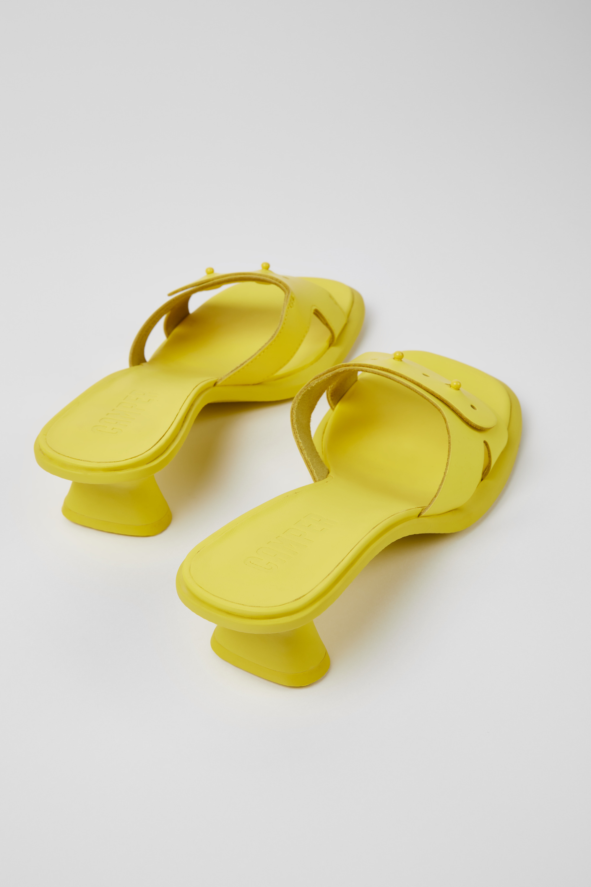 Dina - Yellow leather sandals for women
