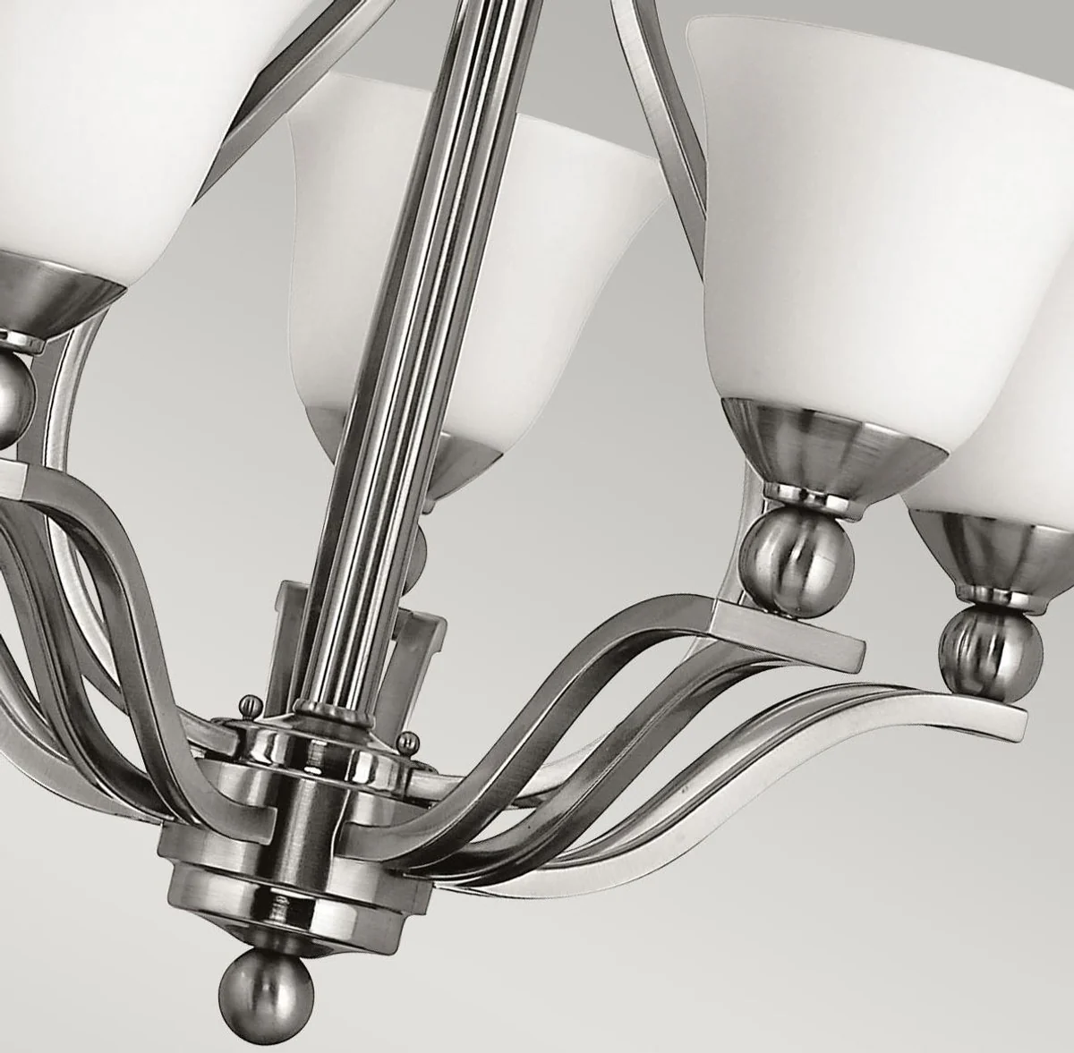 Casa Padrino lámpara de araña Art Deco de lujo plata / blanco Ø 61 x A. 62,5 cm - Lámpara de araña redonda de metal con pantallas de vidrio - Araña de salón - Luces Art Deco - Luces de lujo