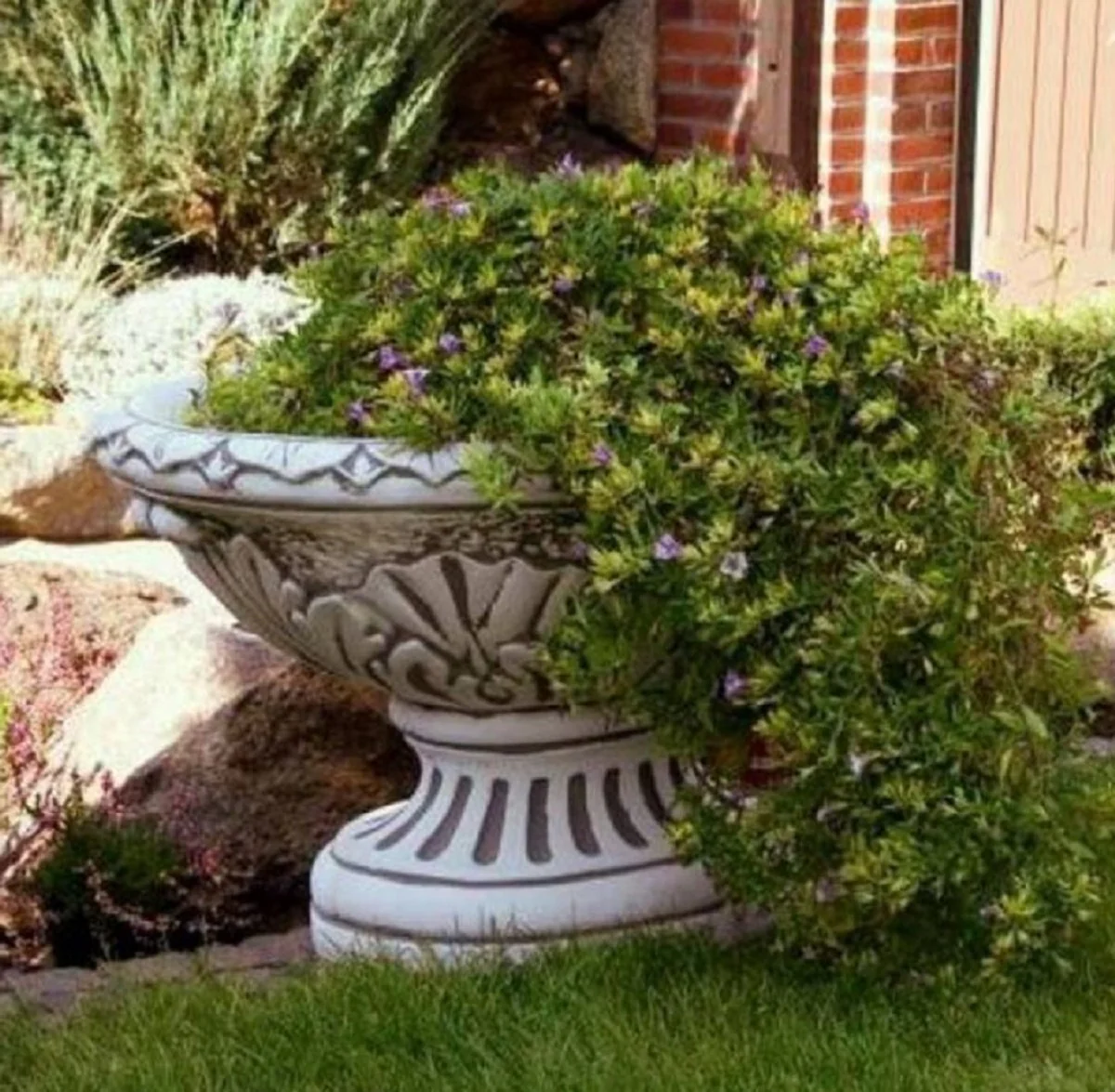 Casa Padrino maceta decorativo de jard¨ªn barroco gris 36 x 26 x A. 40 cm - Macetero ovalado de estilo barroco - Decoraci¨®n barroco de jard¨ªn - Decoraci¨®n barroco de terraza - Accesorios barroco