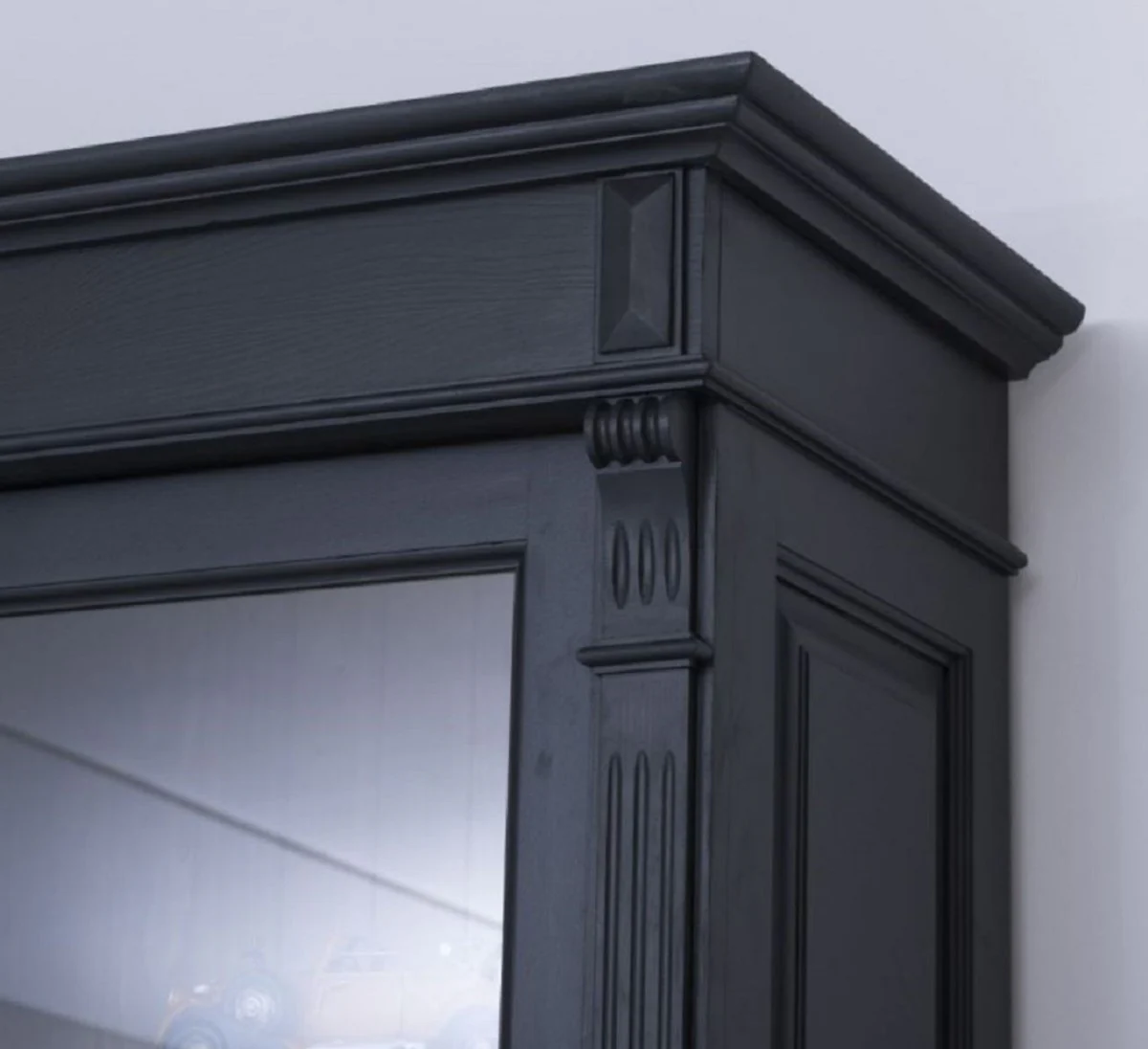 Casa Padrino vitrina de estilo campestre negro / natural 120 x 51 x A. 240 cm - Armario de madera maciza - Armario de sal¨®n - Muebles de estilo campestre