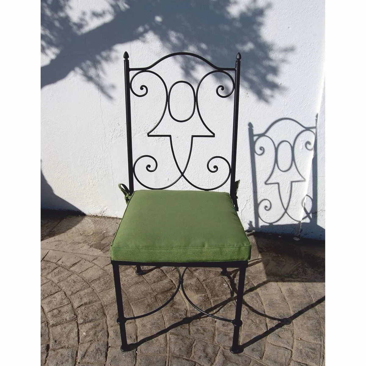 Casa Padrino silla de jardín Art Nouveau de lujo de hierro forjado con cojín de asiento negro / verde A. 105 cm