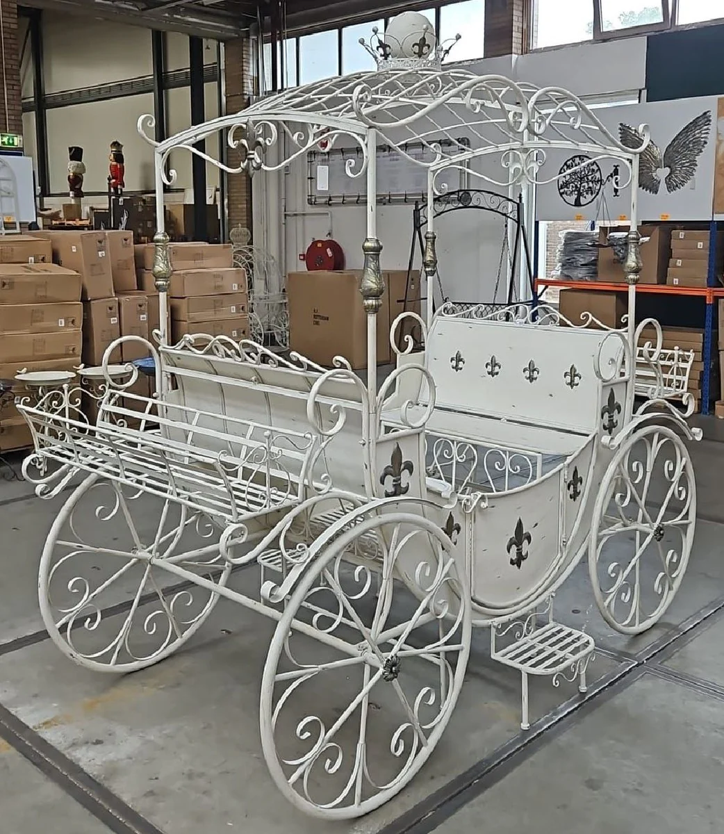 Casa Padrino carruaje decorativo barroco blanco antiguo 280 x 135 x A. 260 cm - Magn¨ªfico carruaje de decoraci¨®n de jard¨ªn de metal en estilo barroco - Accesorios de jard¨ªn barroco